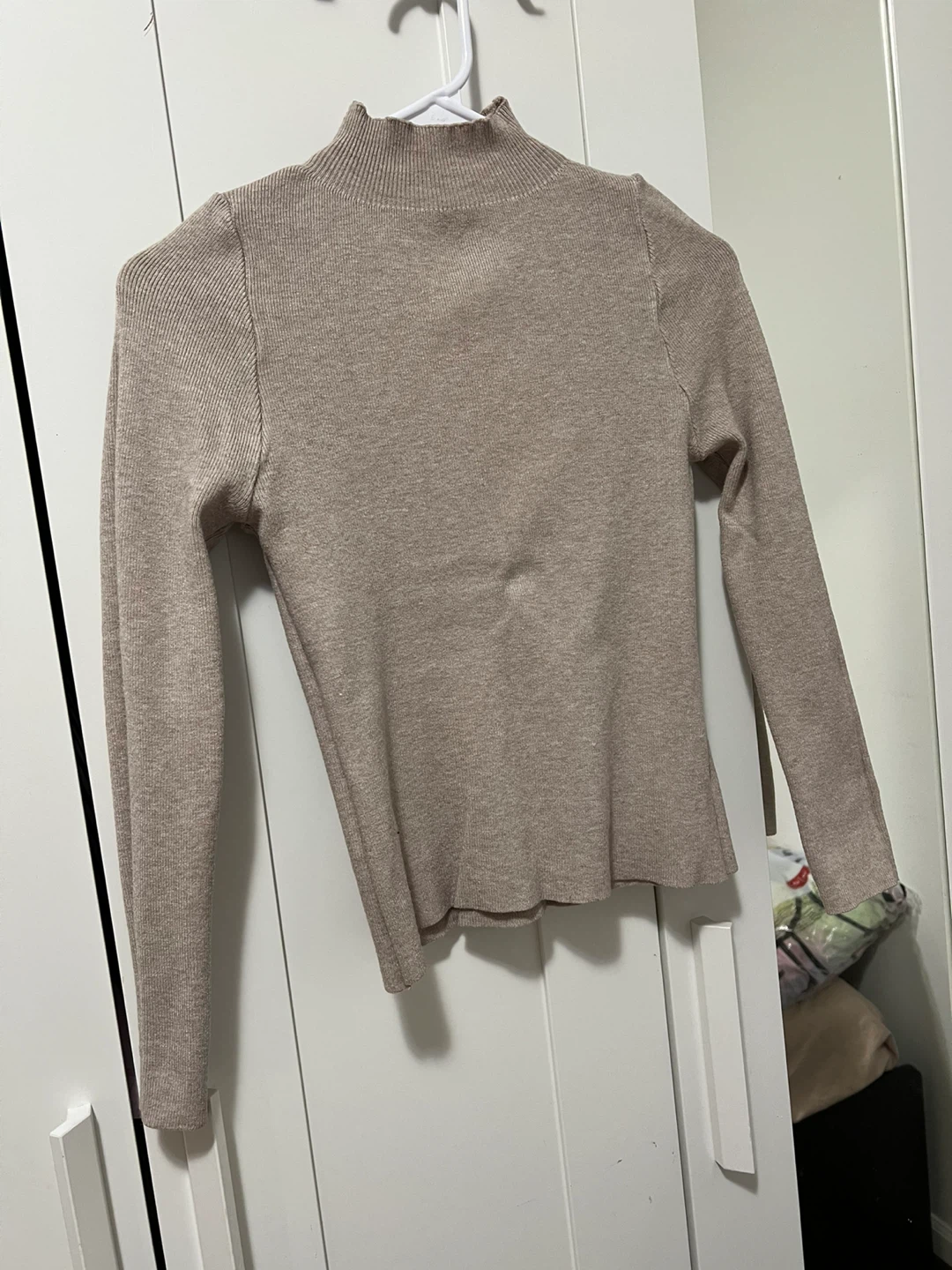 Women's Sweater Bundle - photo 2