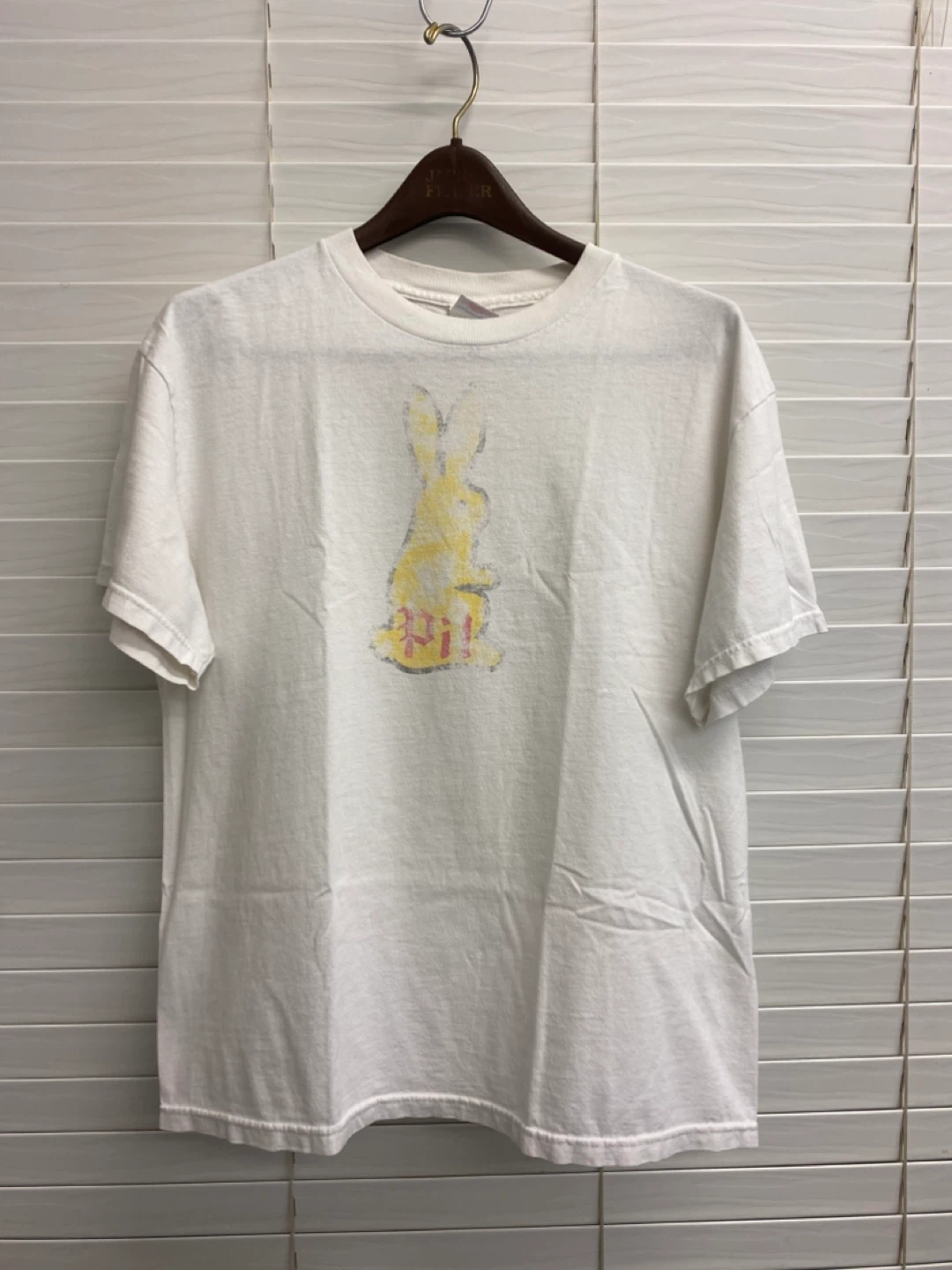 Vintage Graphic Tees - photo 2