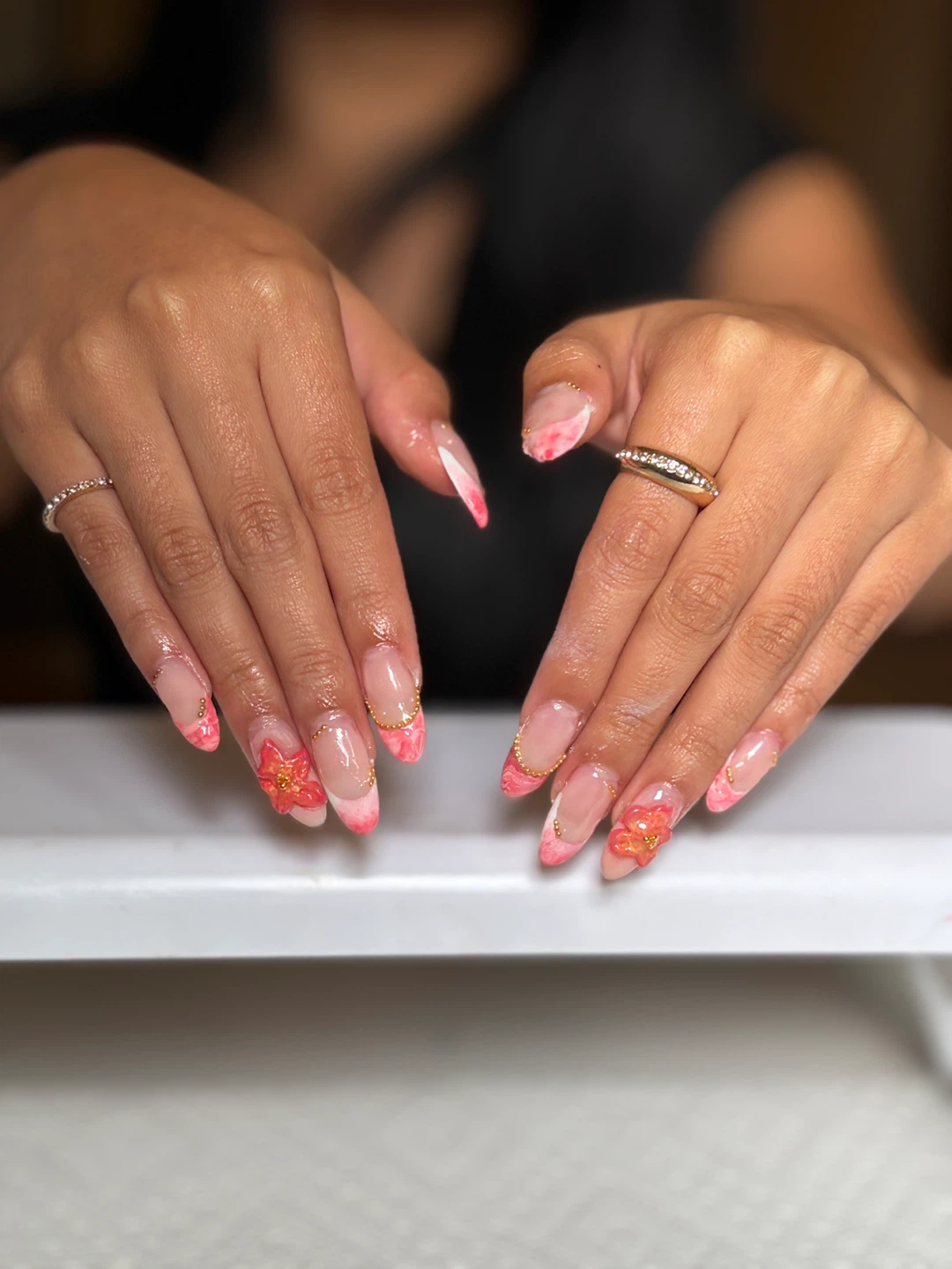 Selling press on nails custom or come in person for set