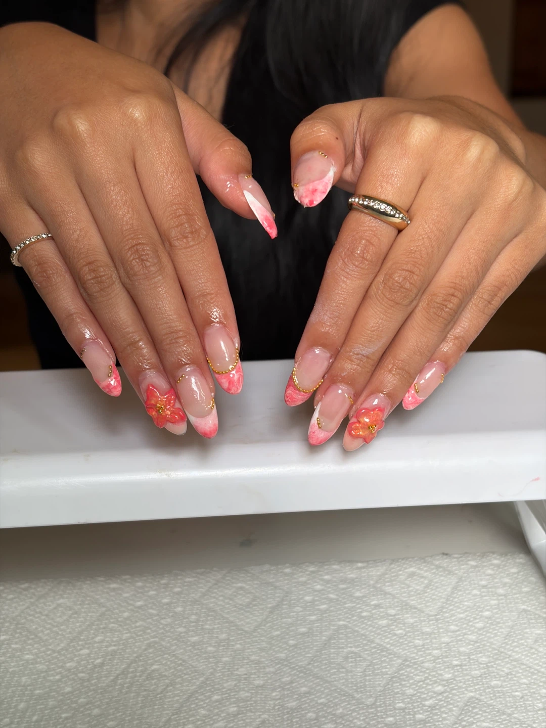 Selling press on nails custom or come in person for set - photo 2