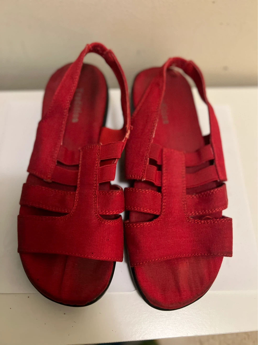 Red Sandals-size 8