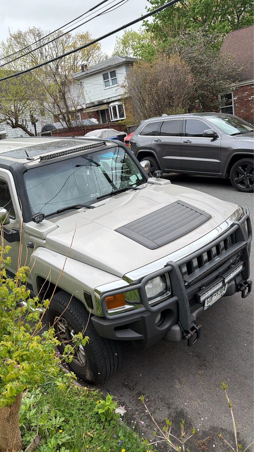 Hummer H3 SUV