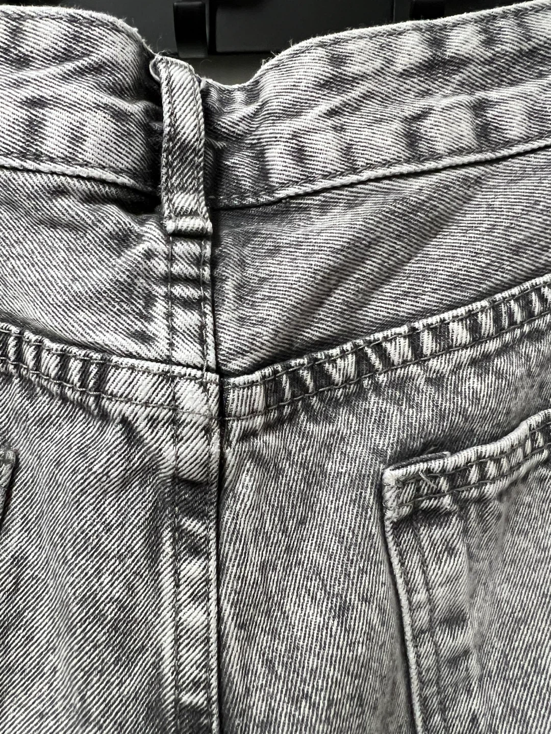 Grey Acid Wash Denim Jeans - photo 4