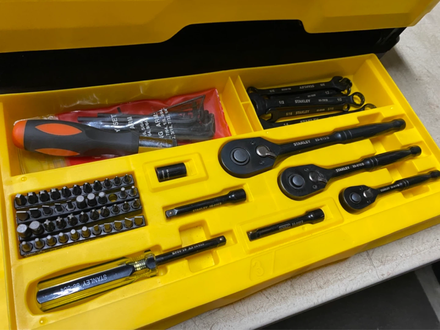 Stanley black chrome socket set and box - photo 4