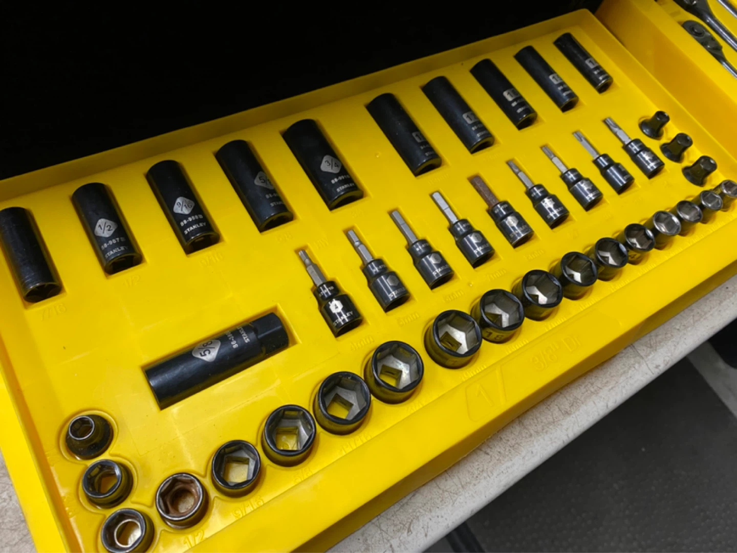 Stanley black chrome socket set and box - photo 2
