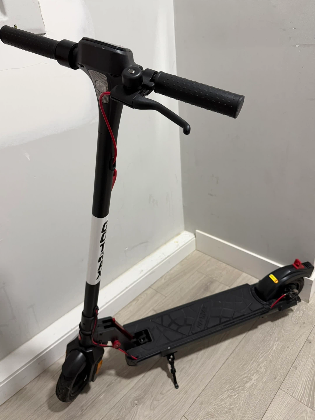 Gotrax Electric Scooter - photo 3