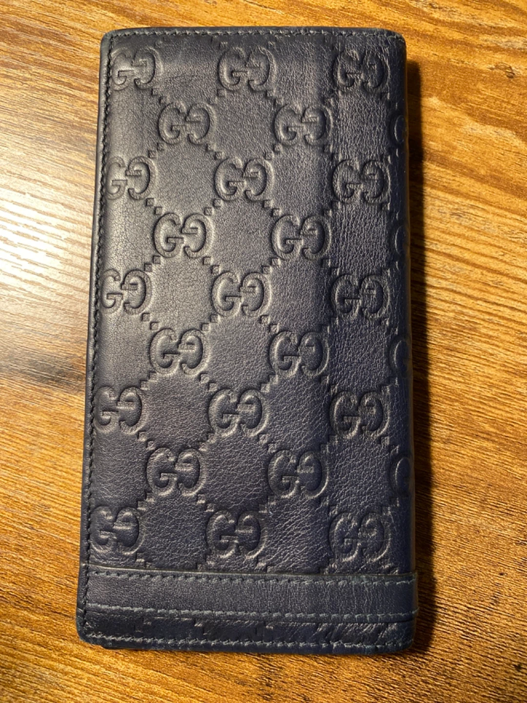 Gucci Gg Embossed Leather Bi-Fold Wallet - photo 3