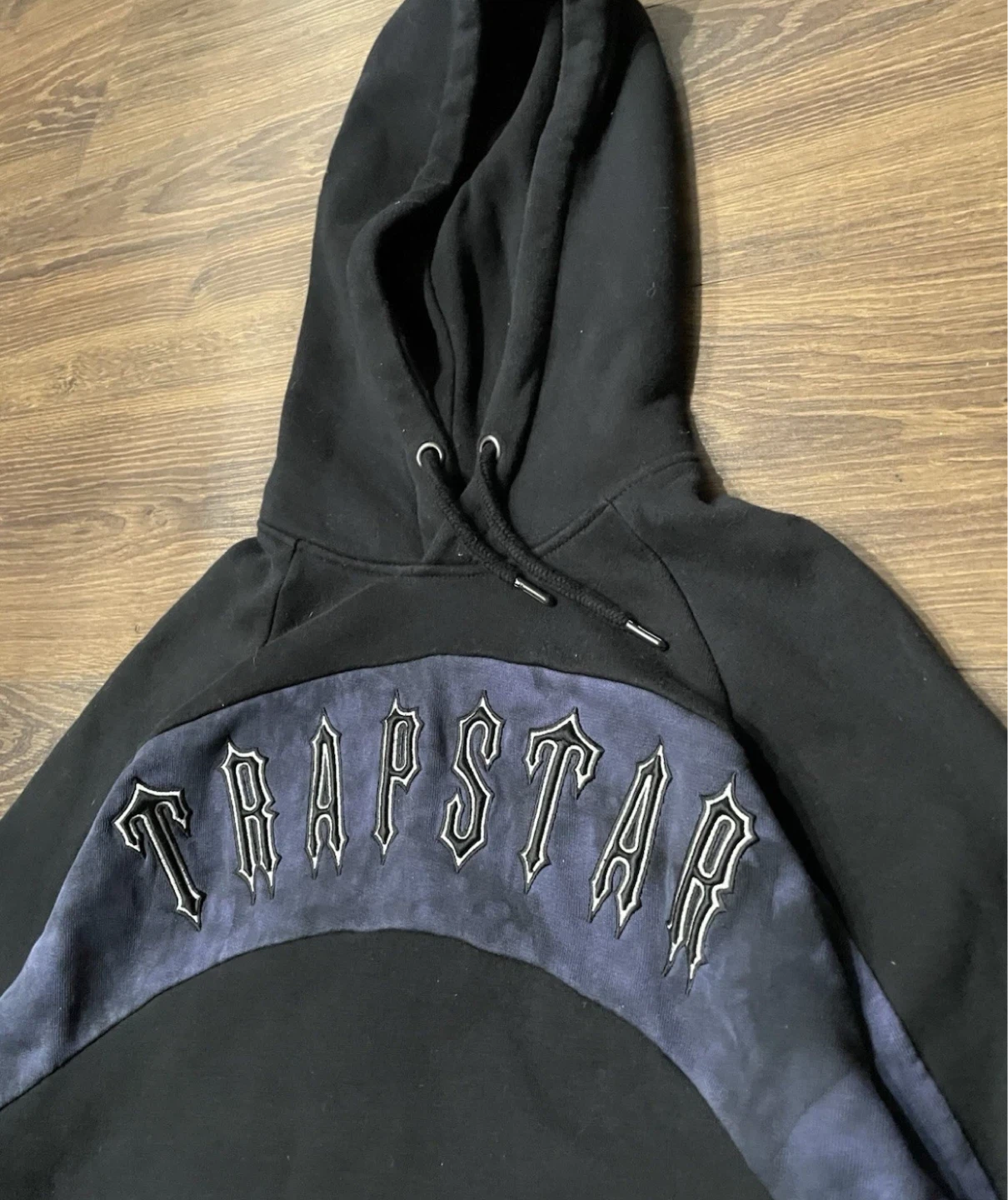 Trapstar Black Hoodie and Jogger Set - photo 5