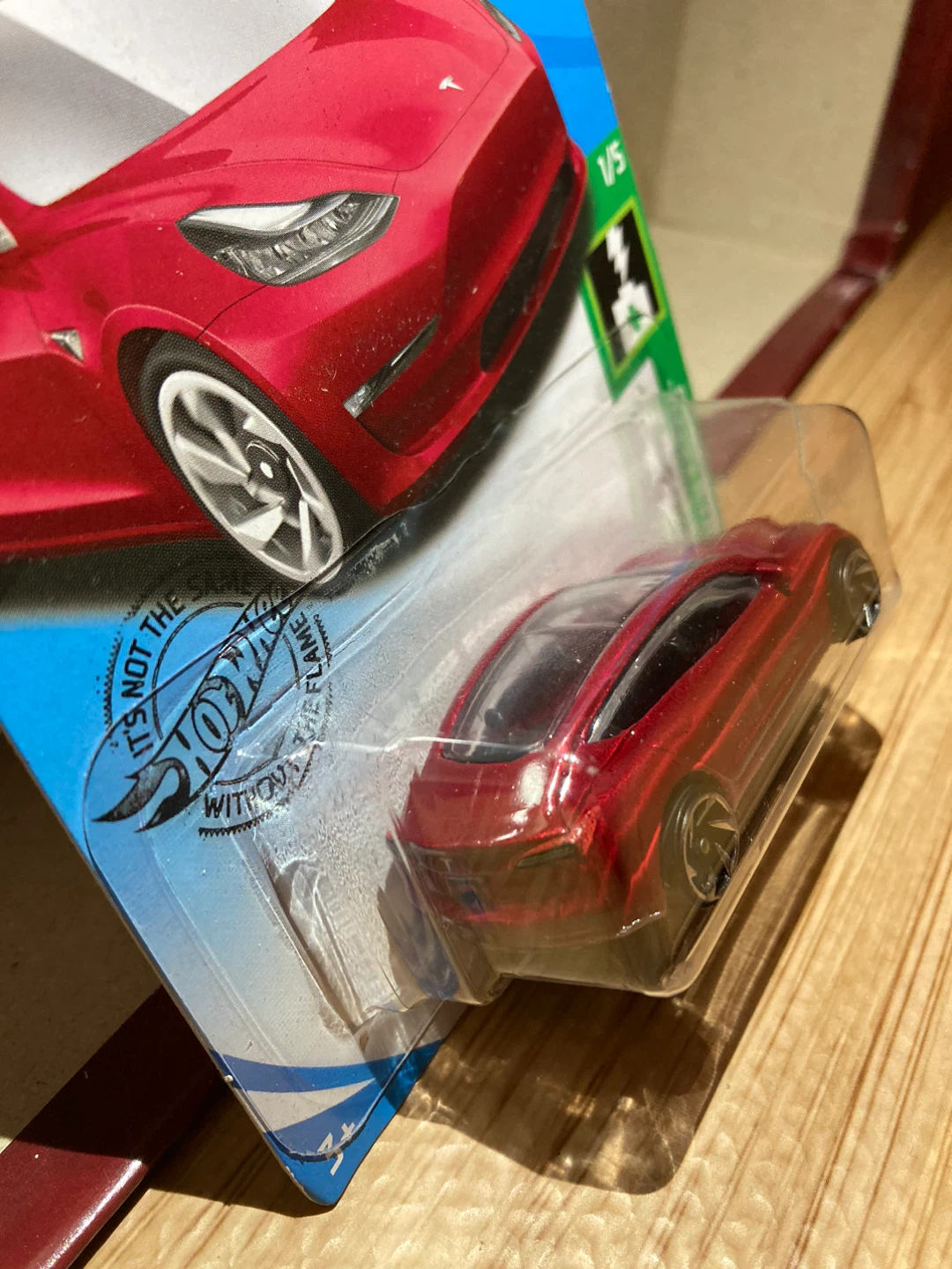Hot Wheels / Tesla Model 3 / Red - photo 3