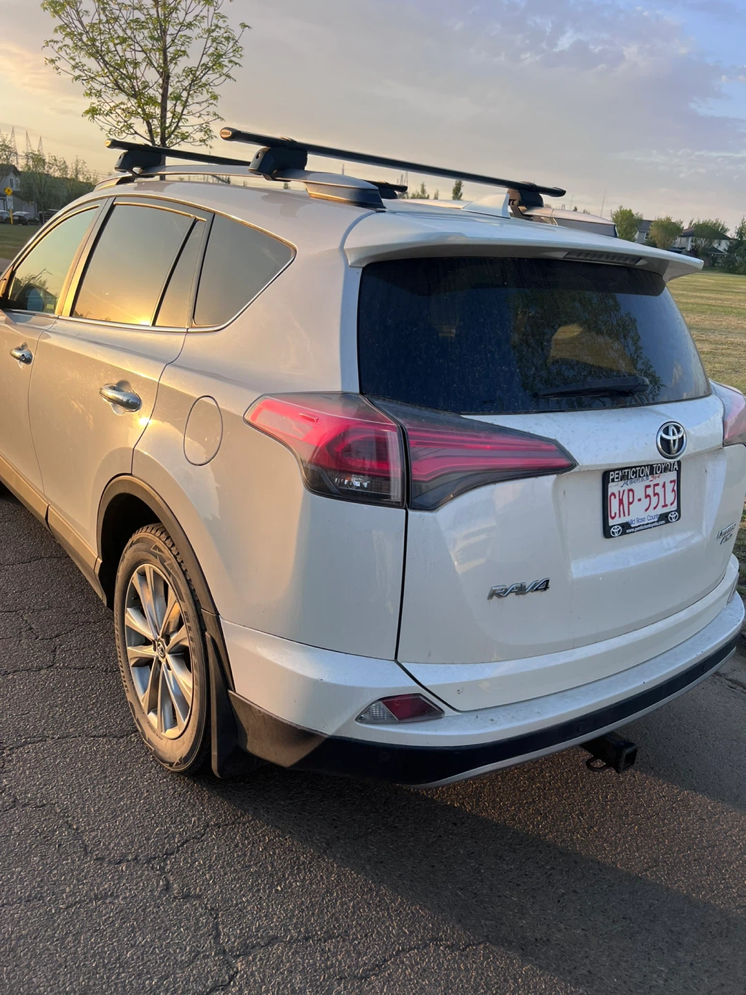 White Toyota RAV4 Limited AWD SUV - photo 5