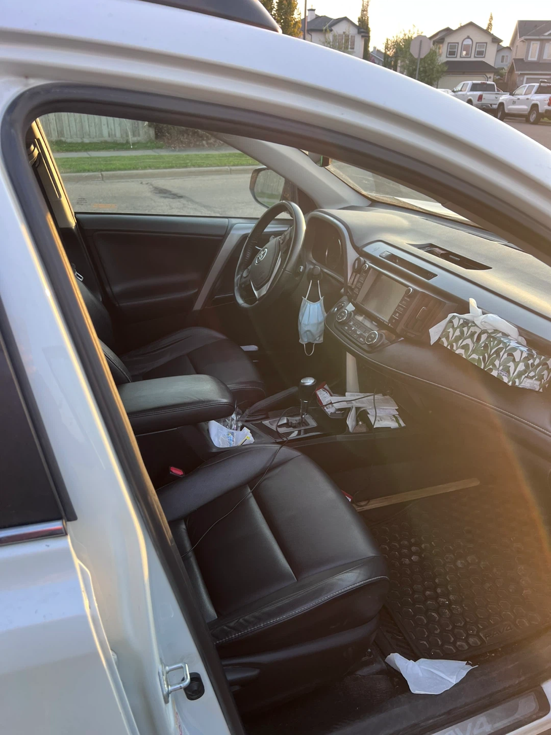 White Toyota RAV4 Limited AWD SUV - photo 2