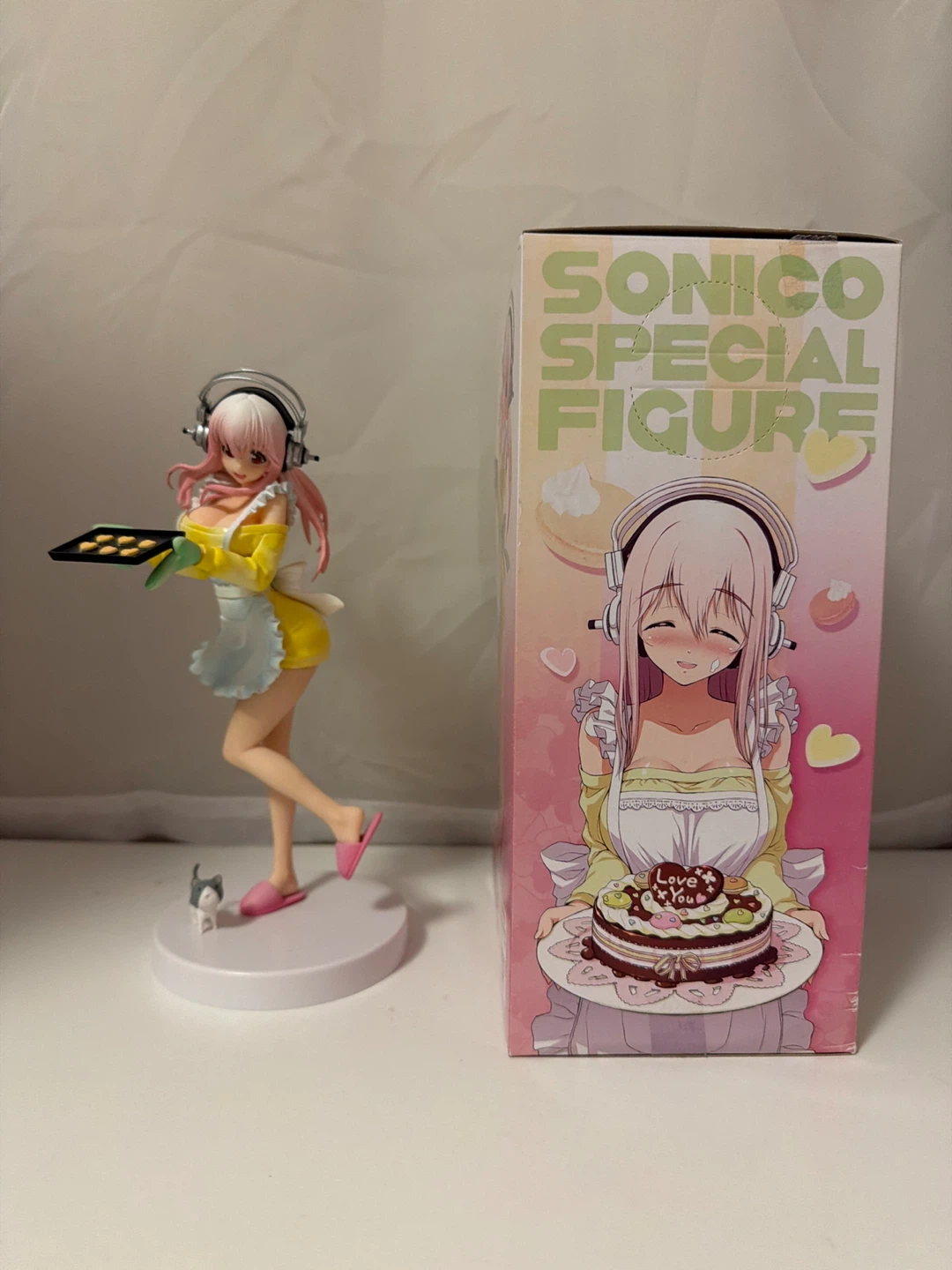 Super Sonico Special Figures - photo 2