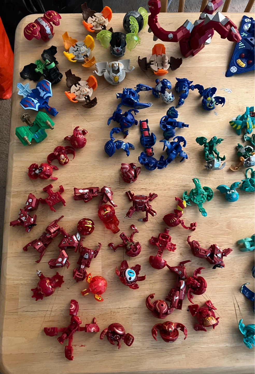 Huge Bakugan lot - photo 5