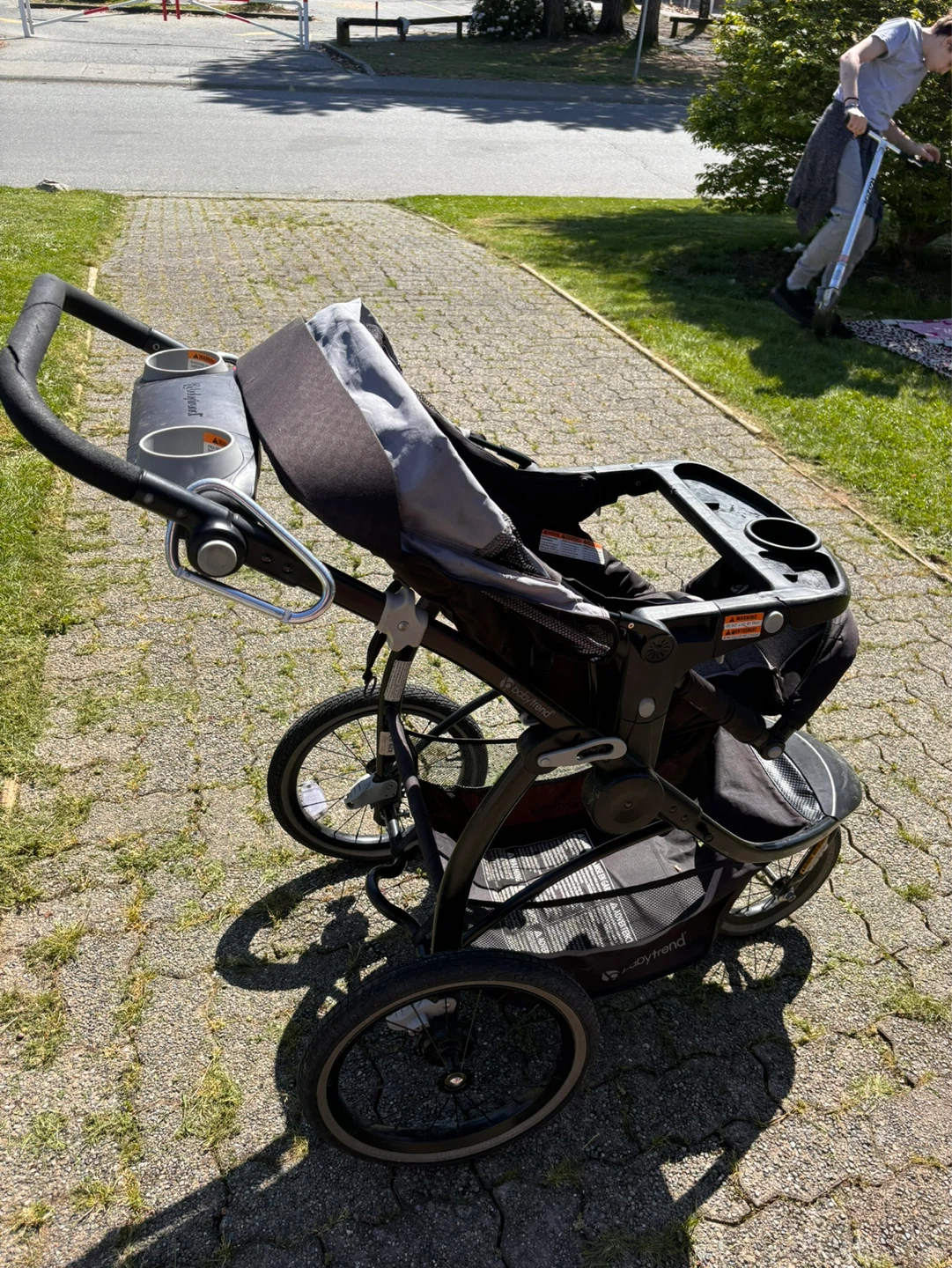Baby Trend Jogging Stroller - photo 3