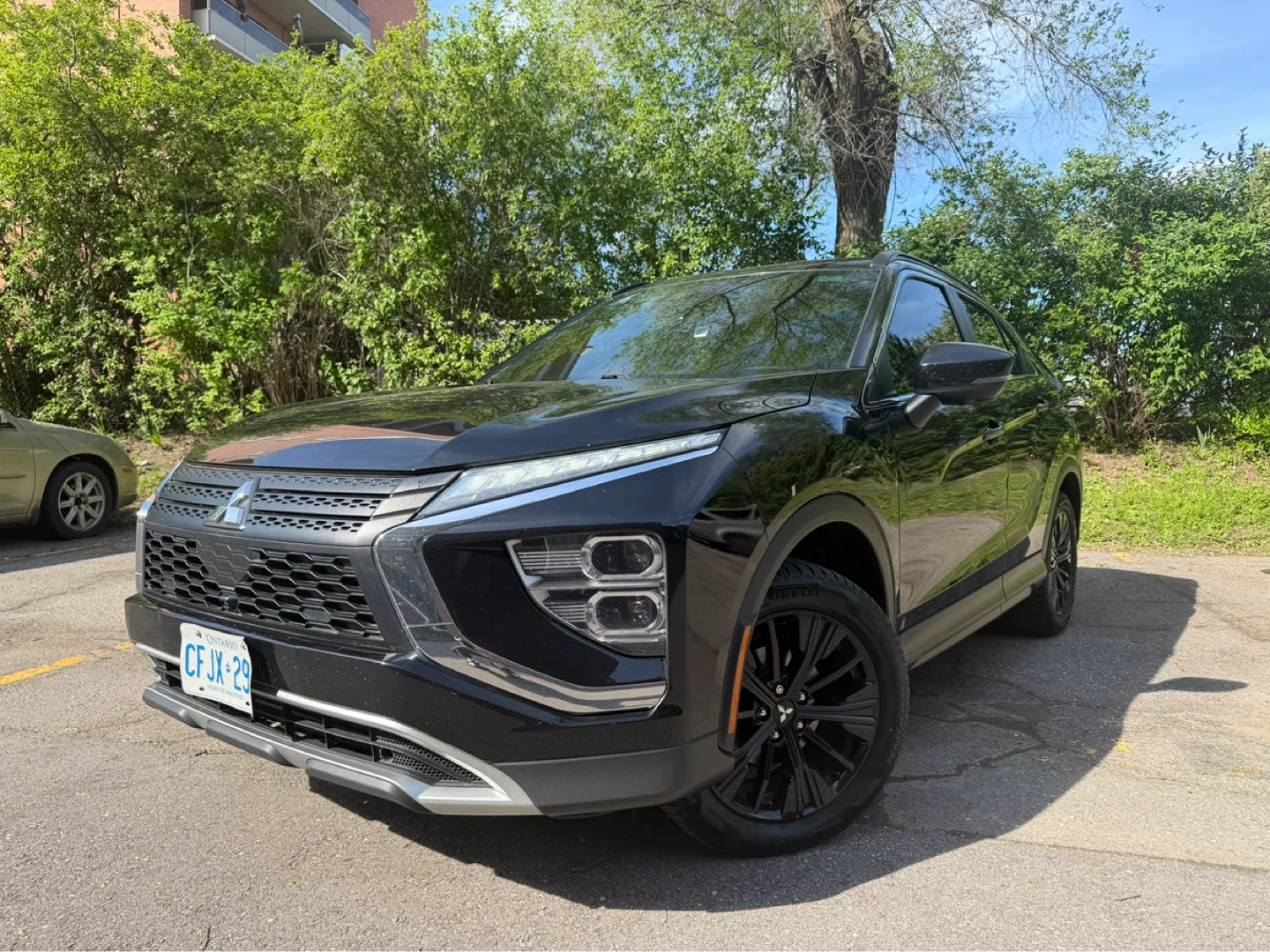 2022 Mitsubishi Eclipse Cross SEL AWD | Loaded  | CarPlay - photo 2