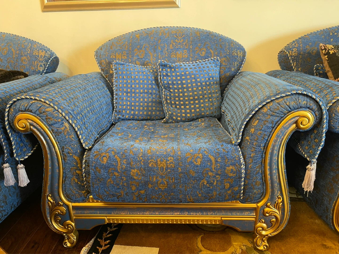 Luxury Italian style baroque armchair
