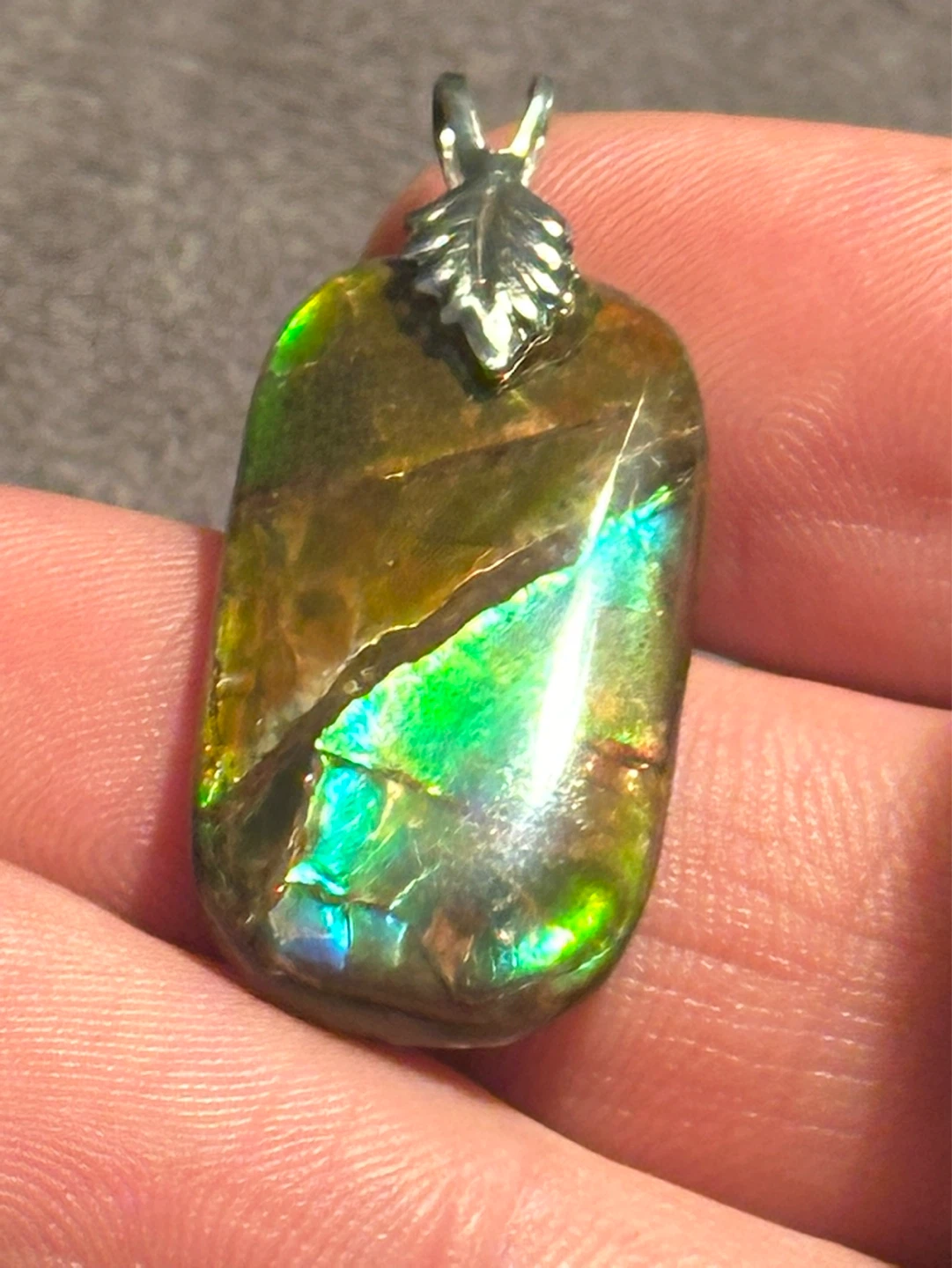 Sterling Green Variscite Pendant / Canadian Ammolite pendant - photo 2