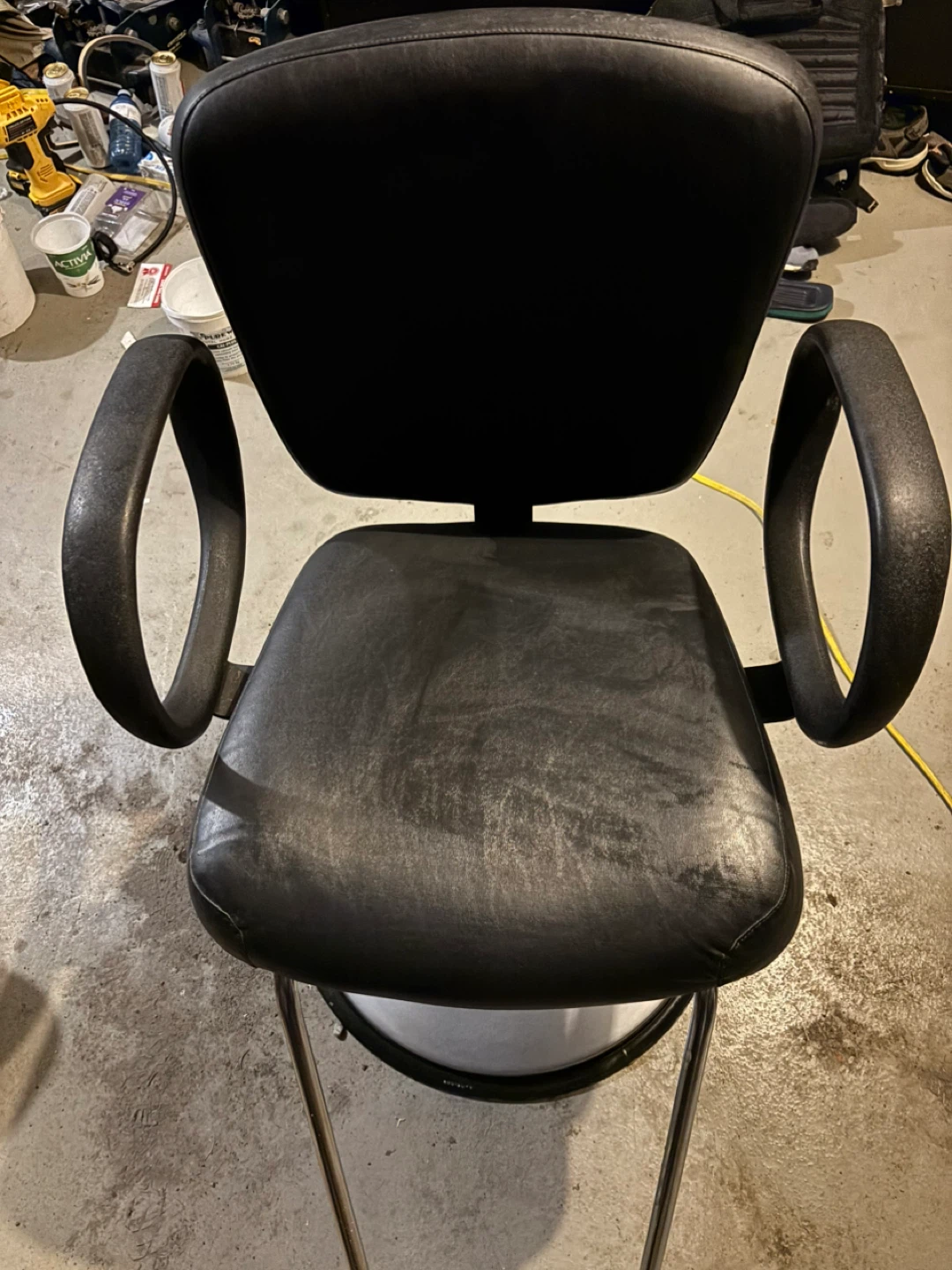 Black Salon Styling Chair - photo 2