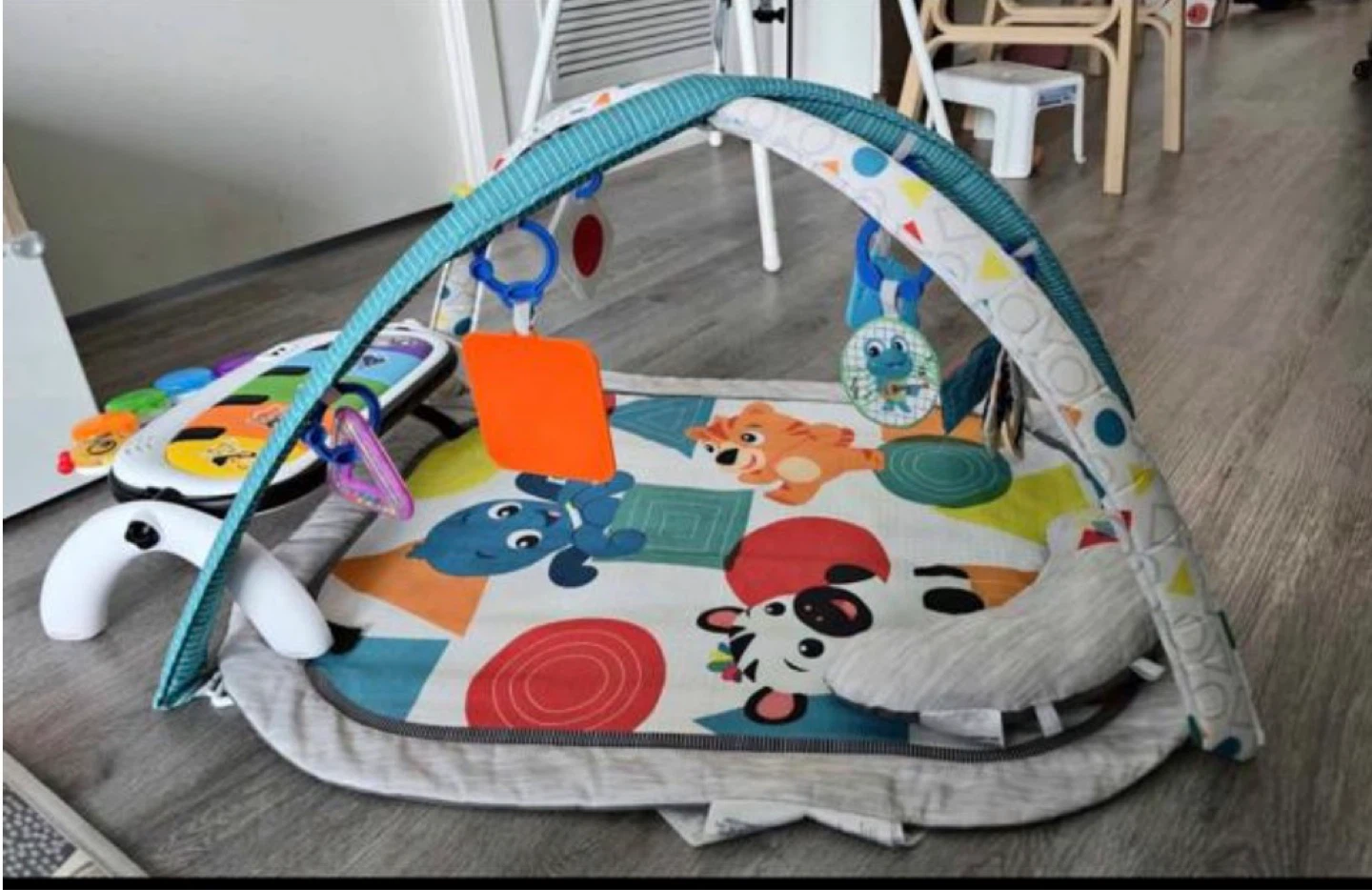 Fisher-Price Deluxe Kick & Play Piano Gym