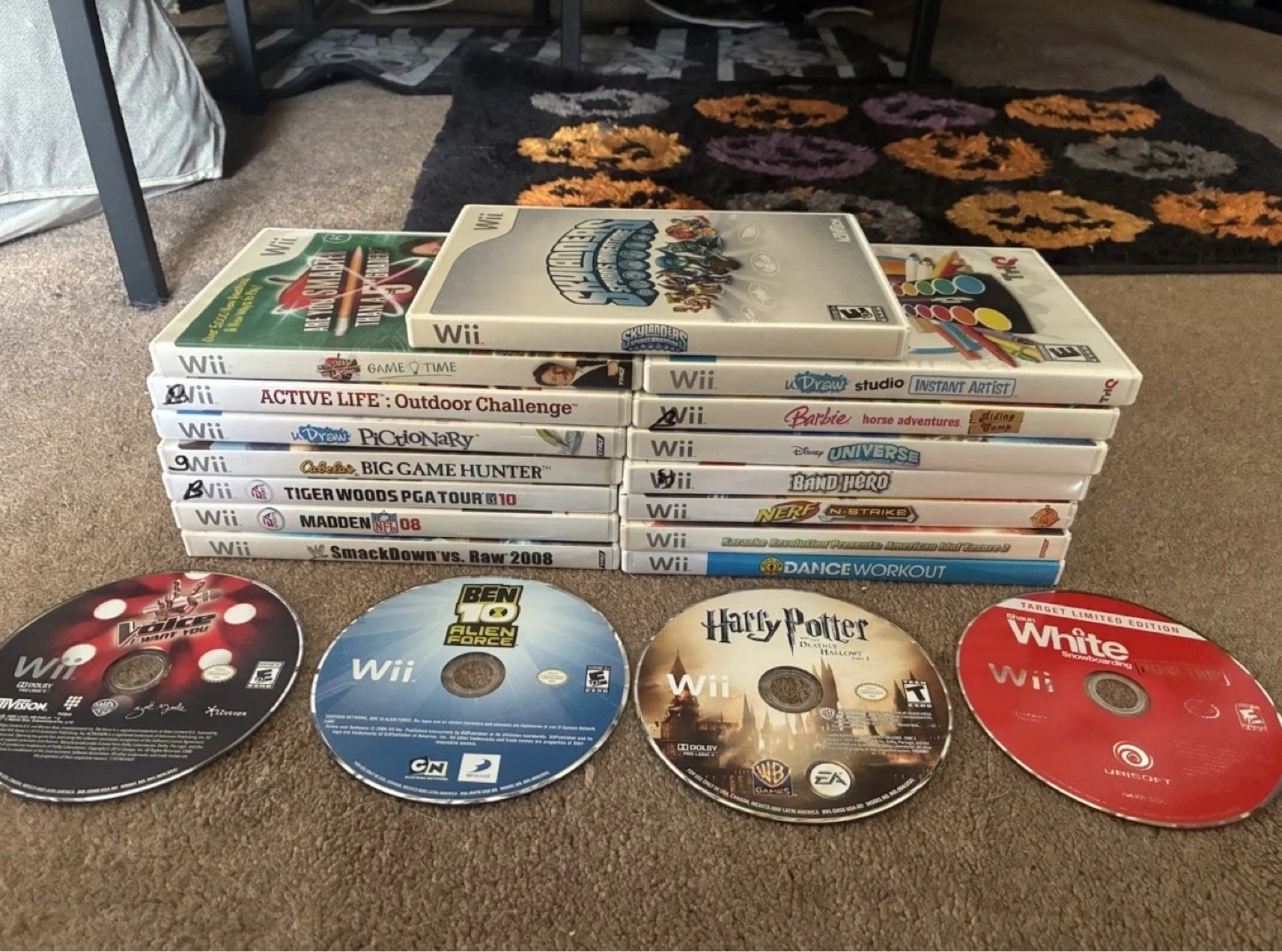 Wii 21 Game lot.. looking to trade or negotiate on price
