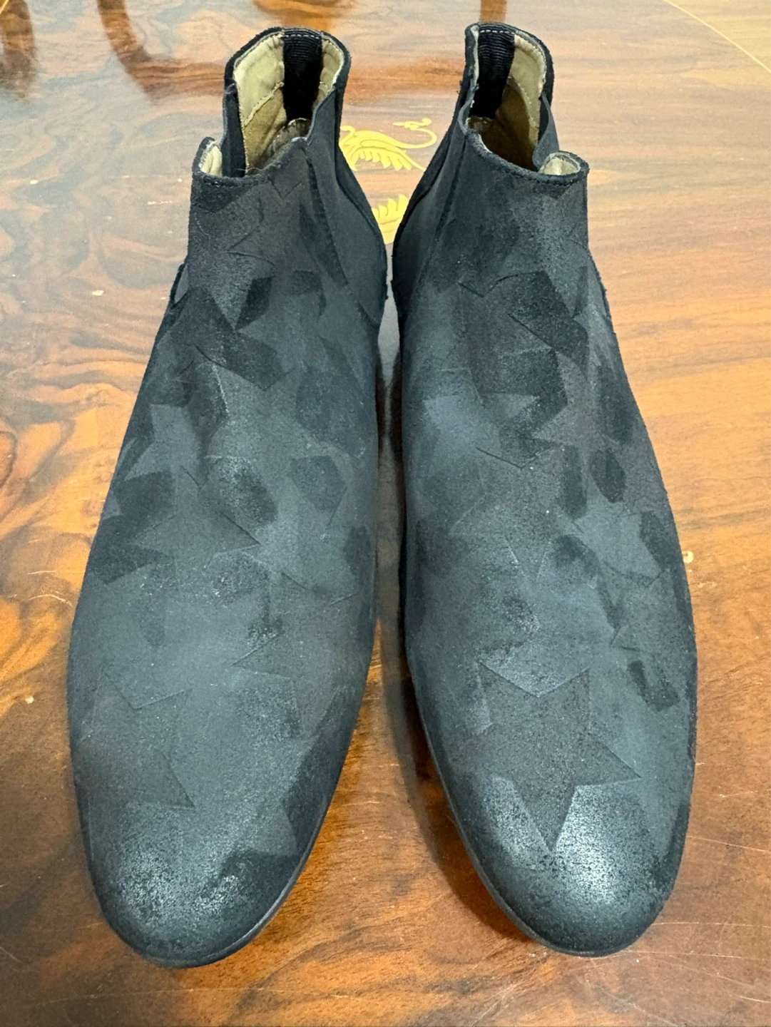 ALDO Black Suede Star Print Chelsea Boots - Size 11
