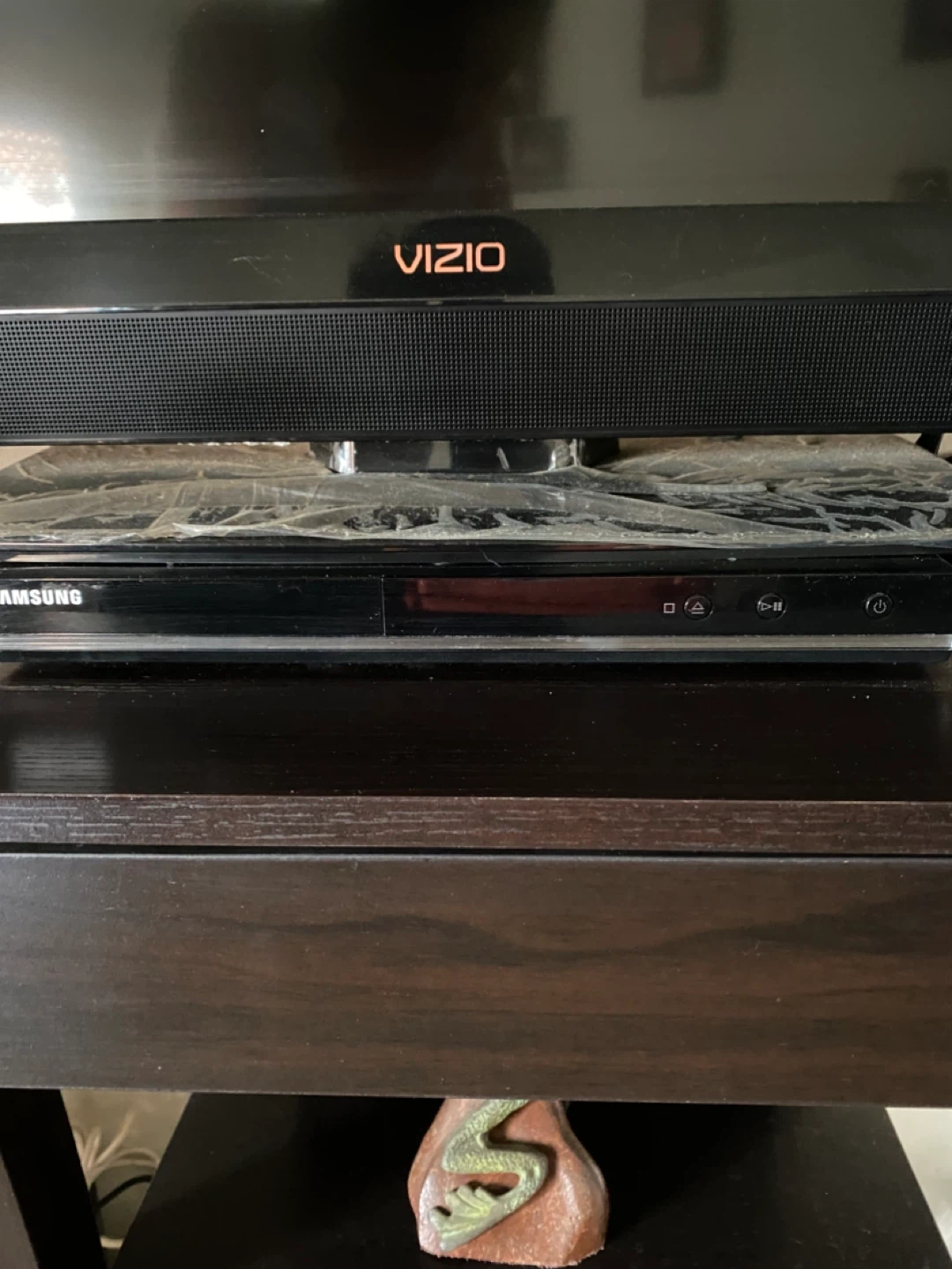 Vizio 37" Flat Screen TV - Samsung placer and Fire Stick - photo 2