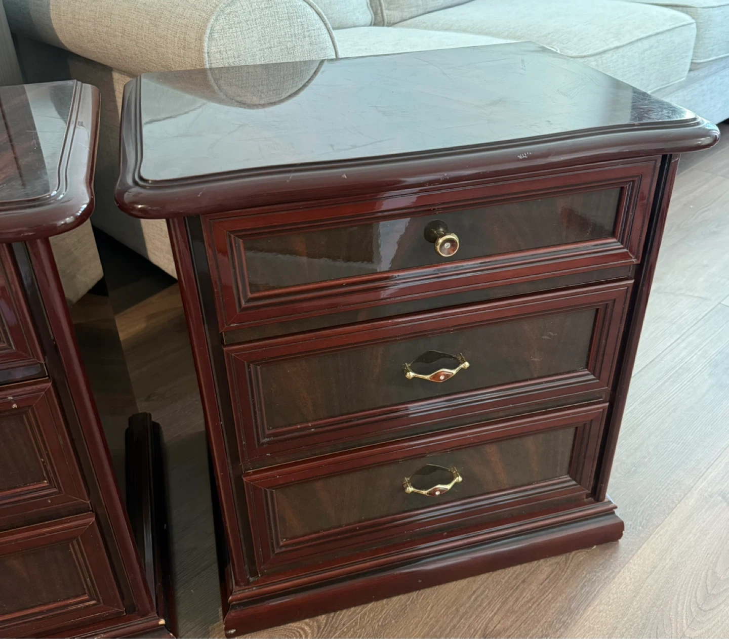 Dark Wood Nightstand with 3 Drawers - photo 3