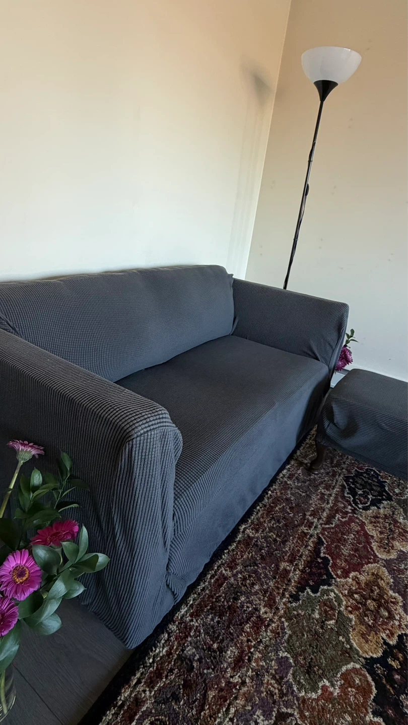 Grey Sofa for sale (with cover + ottoman) - photo 3