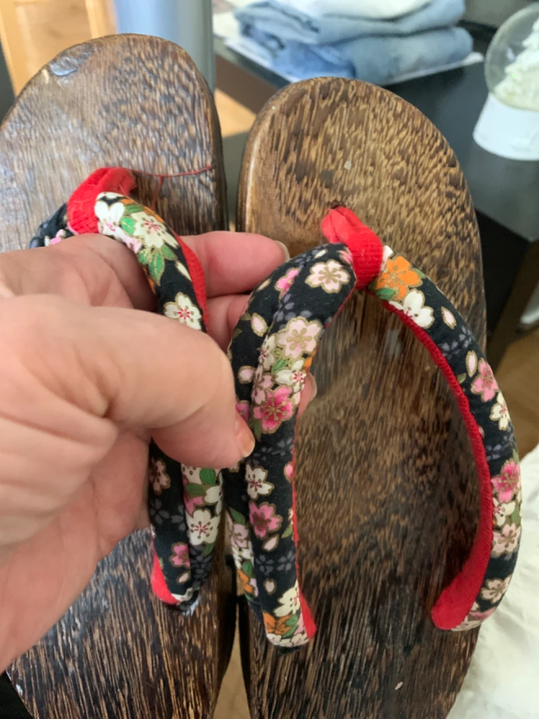Wooden no Geta Sandals with Floral Straps