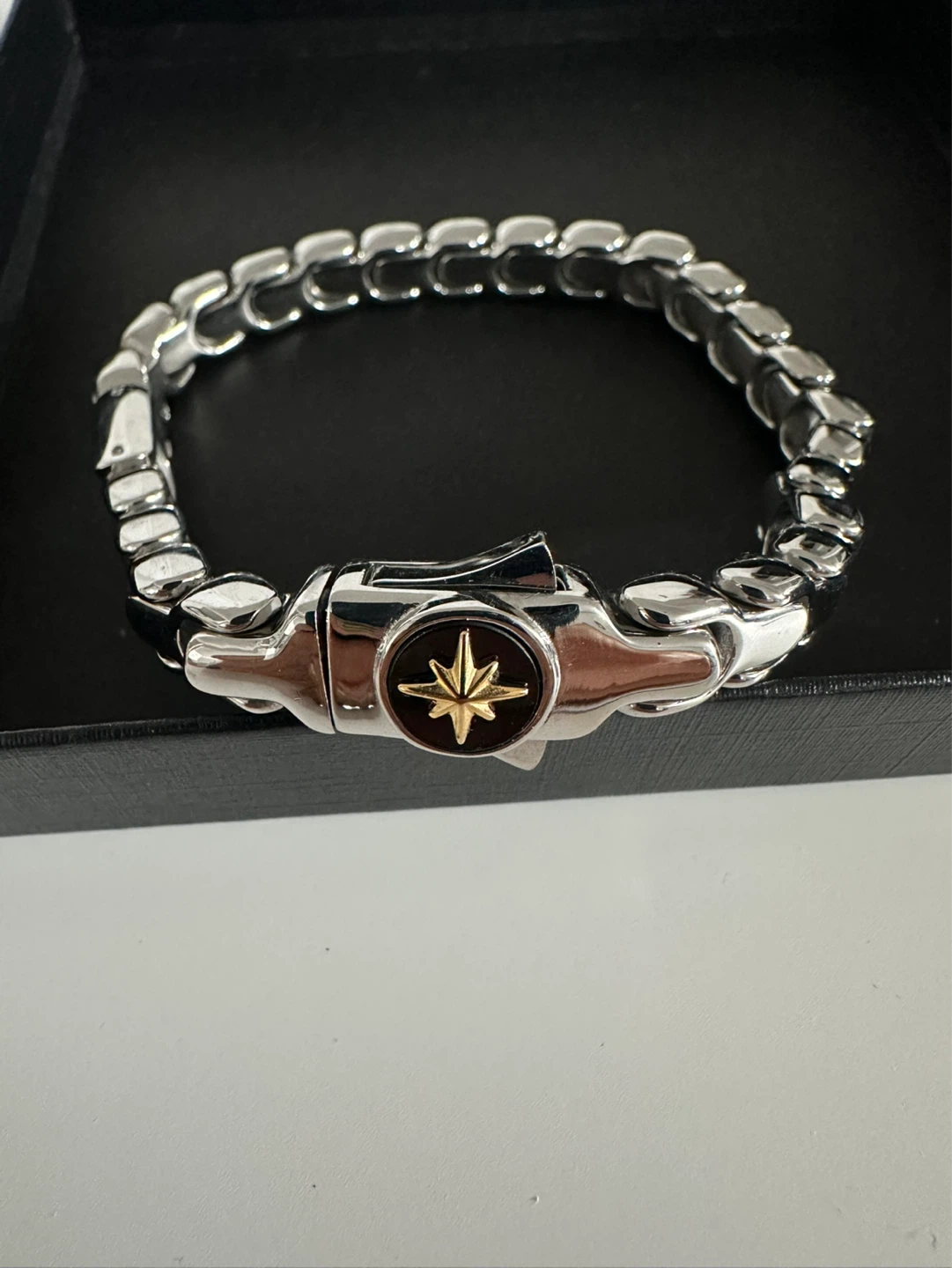 U-Link Stainless Steel Bracelet ion-plated star clasp