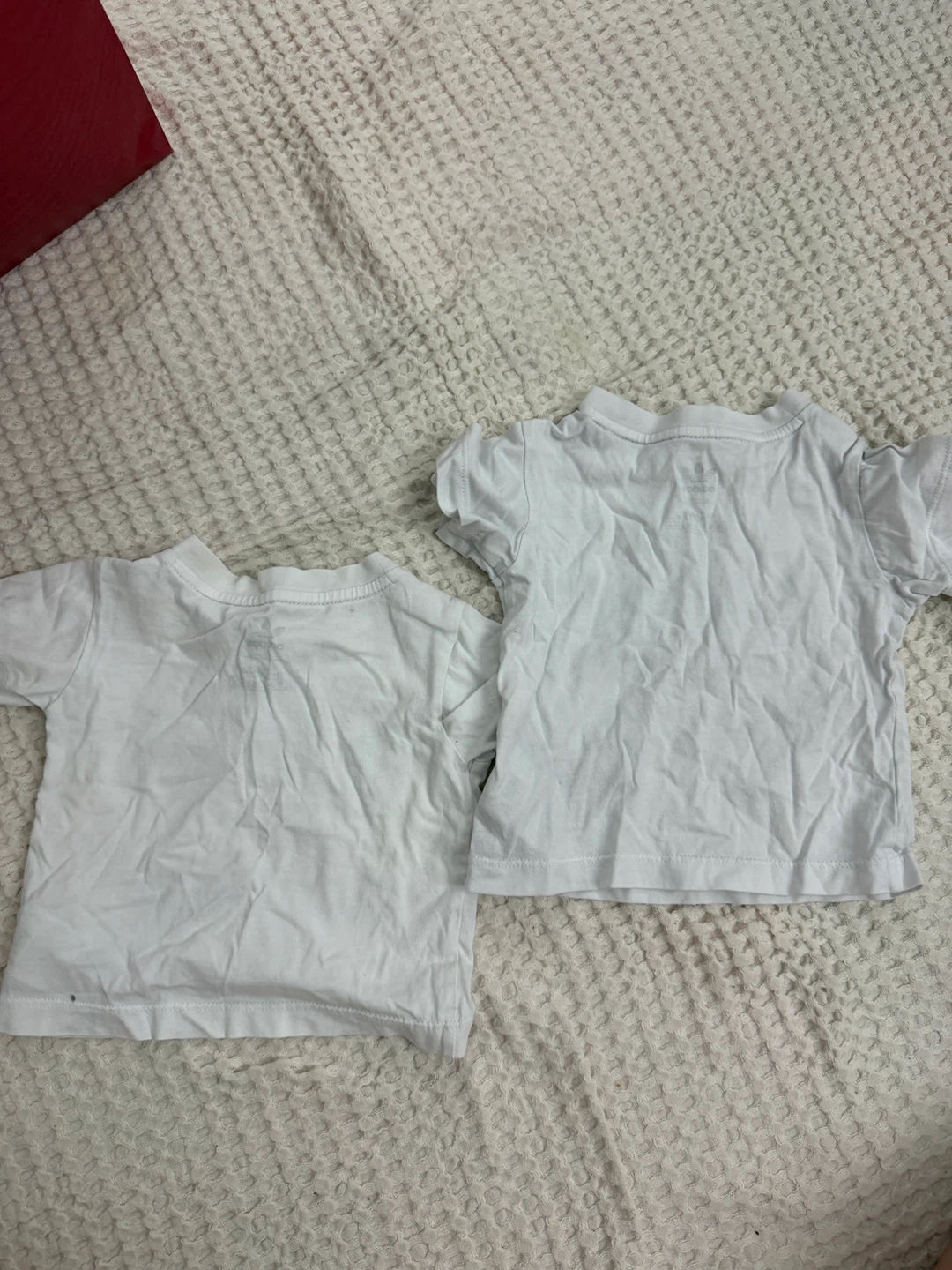 2 White Adidas Baby T-Shirts 9M/12M - photo 4