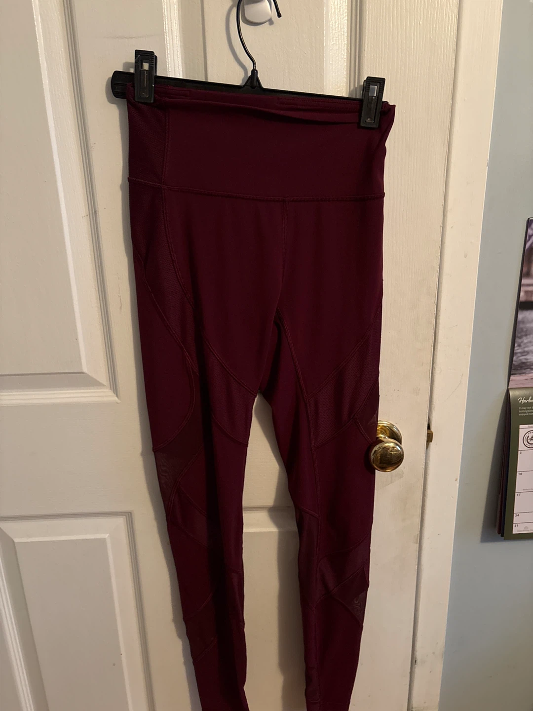Lululemon mesh leggings size 4 tight 28