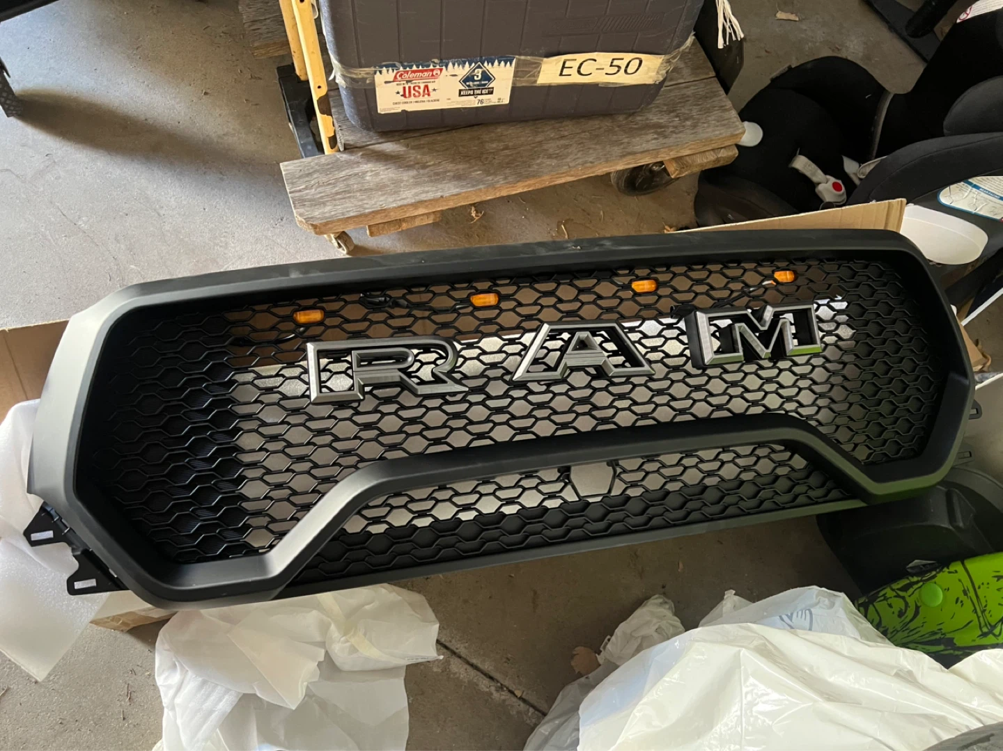 2019-2024 RAM1500 Grille，TRX style