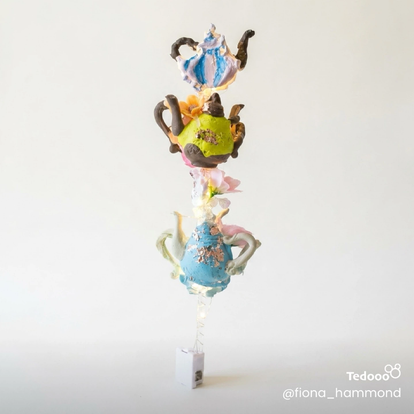 Teapot Lighted Wand