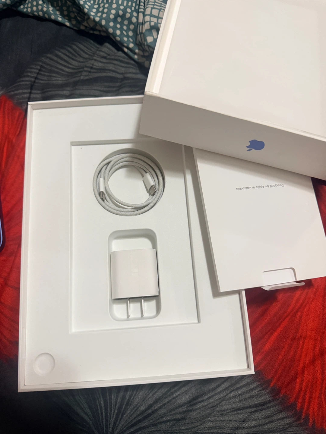 Apple iPad Air (10th Gen) - Blue - 64GB Wi-Fi - photo 4