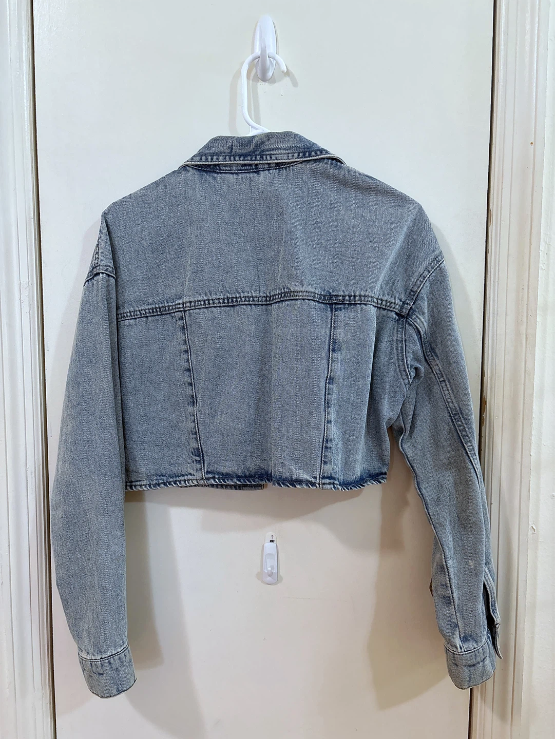 H&M Divided Cropped Denim Jacket - photo 2
