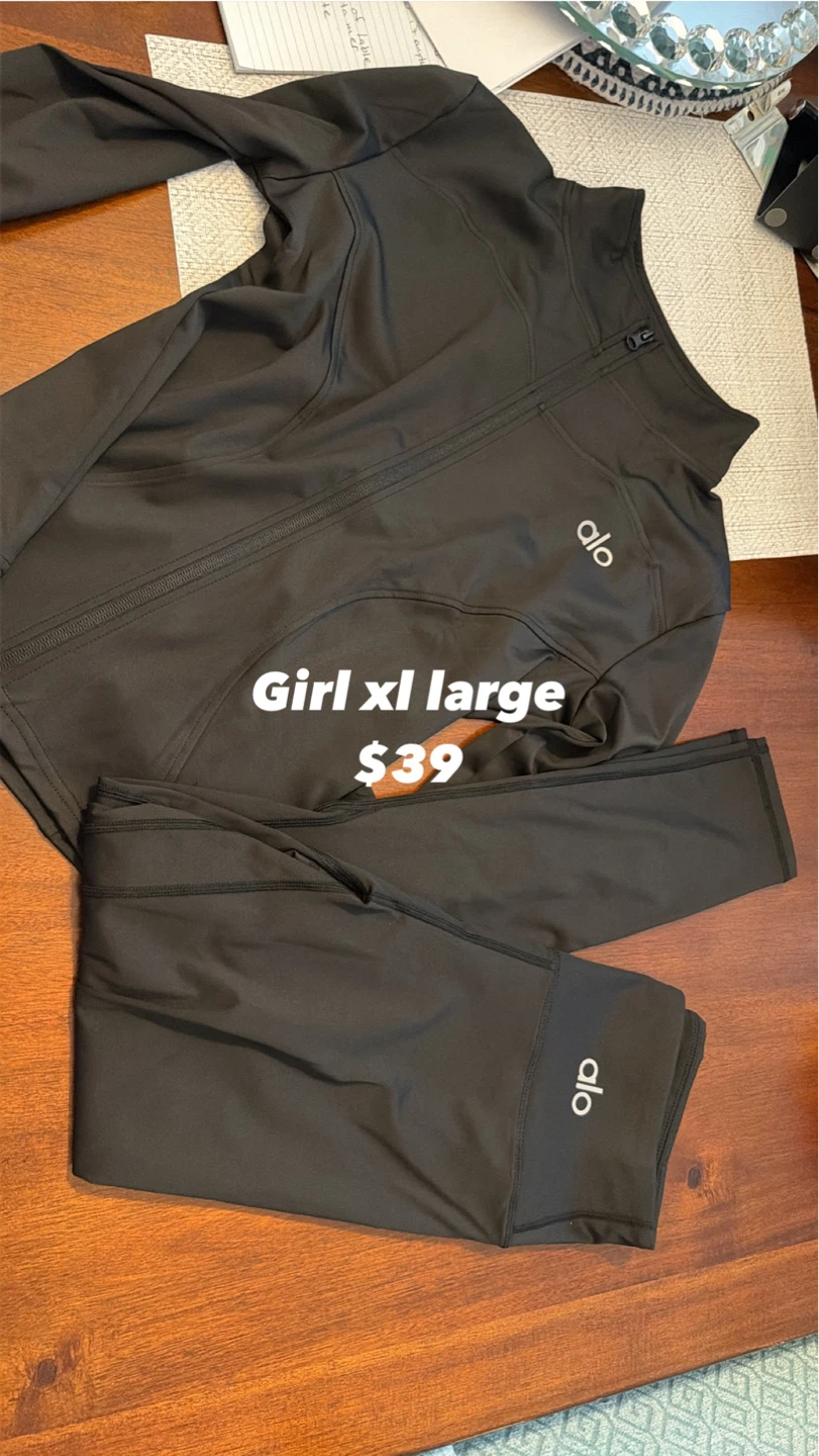 Alo Yoga Girls Track Jacket and Leggings Set - photo 2