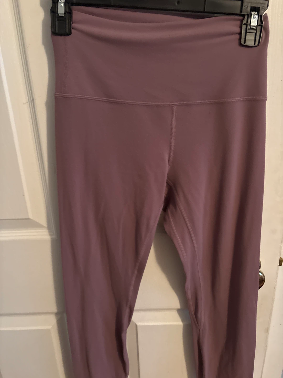 Lululemon leggings size 6 tight 28