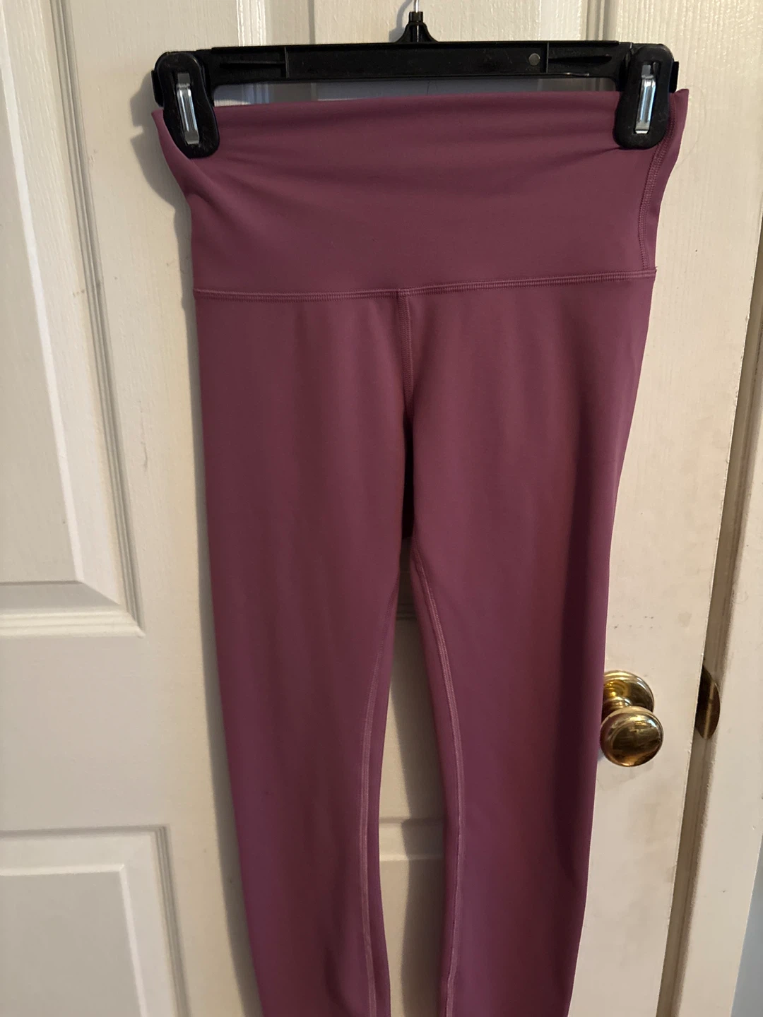 Lululemon leggings size 4 tight 25