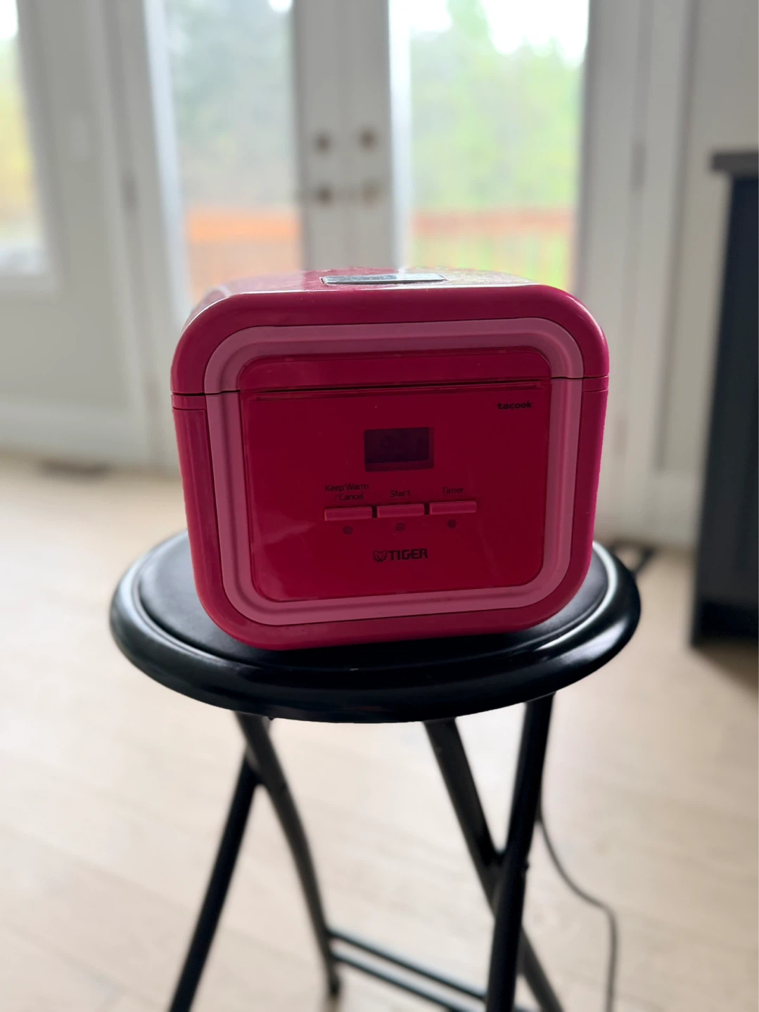 Tiger Tacook Rice Cooker - Pink