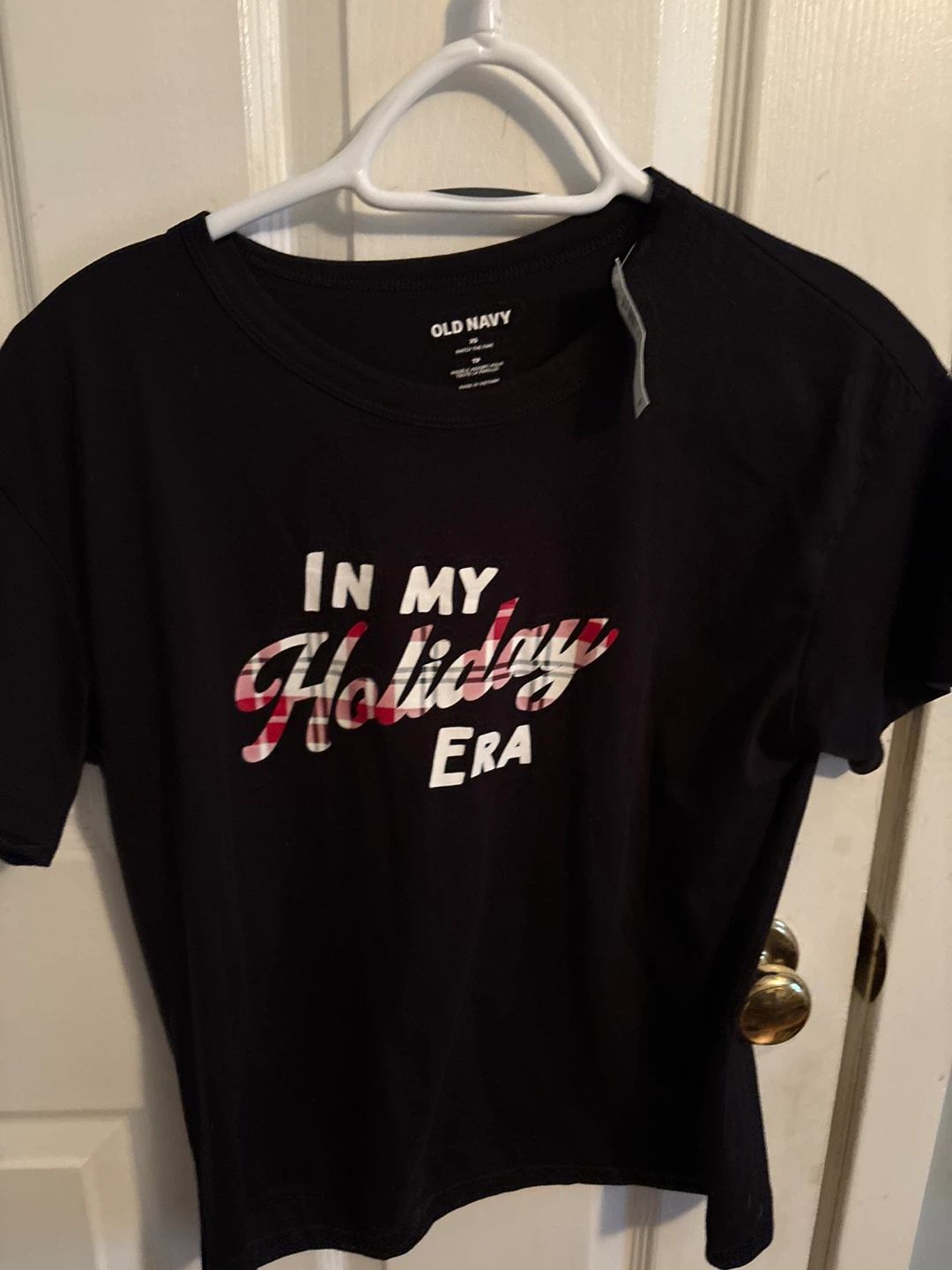 Woman Old Navy in my holiday era  T-shirt size Xs tags on
