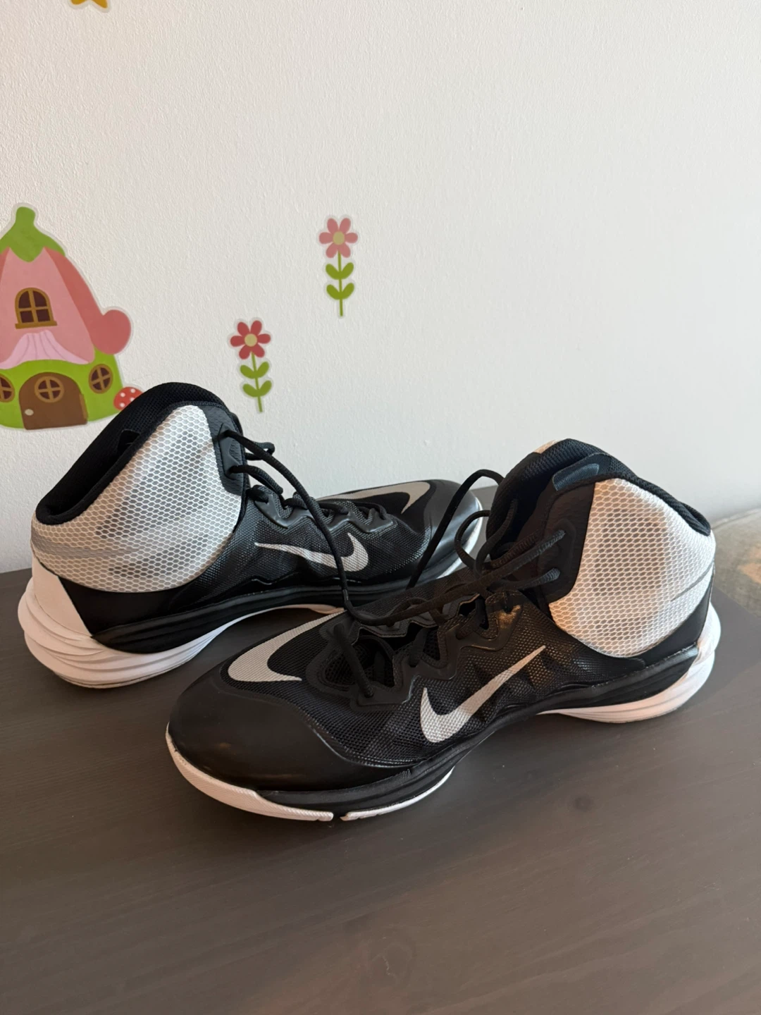 Nike Basketball Shoes - Black/White - photo 2