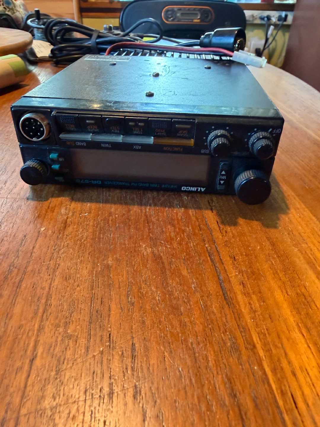 Alinco DR-570T Twin Band FM Transceiver - photo 2