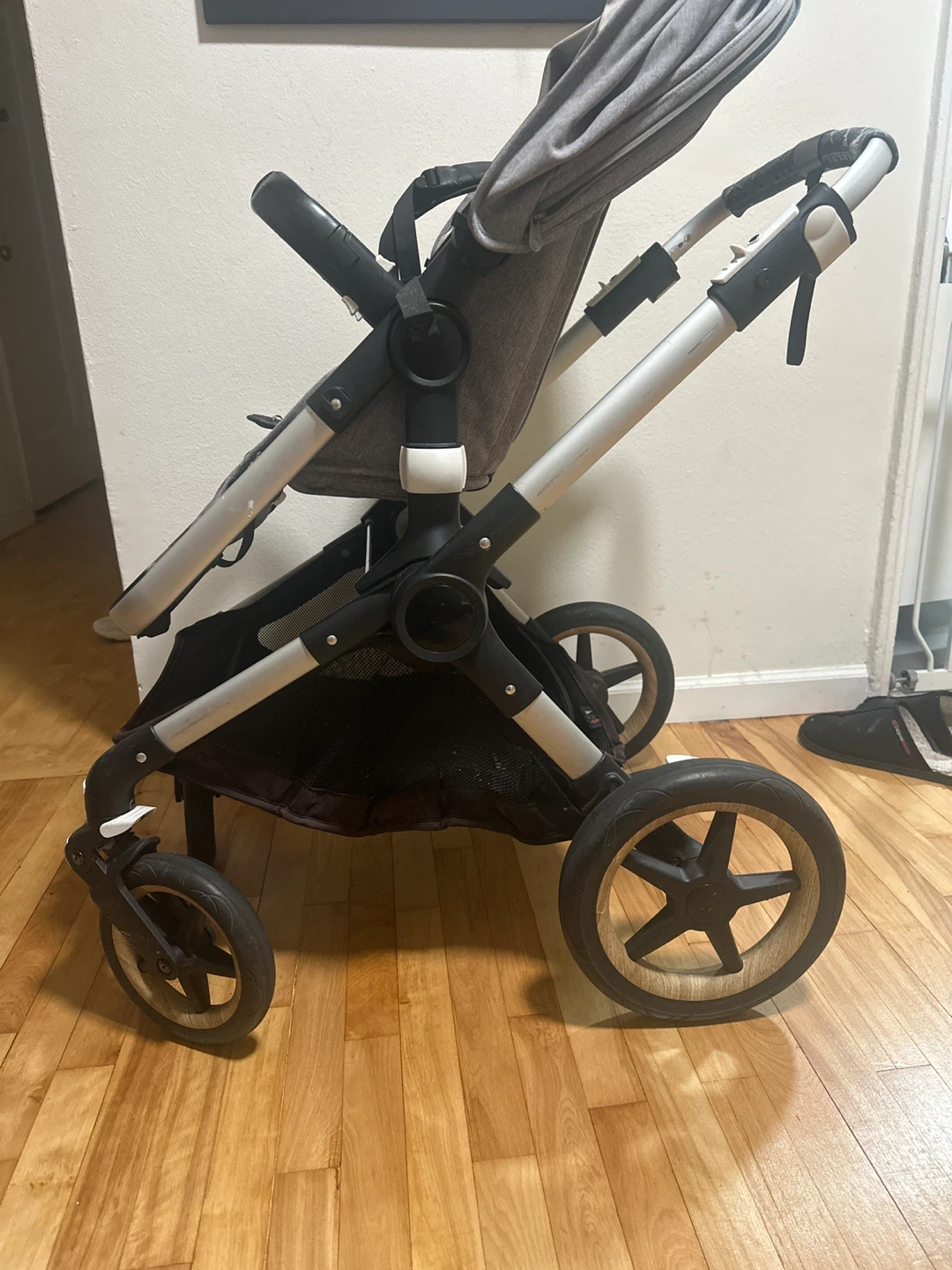 Bugaboo Fox Stroller - Gray