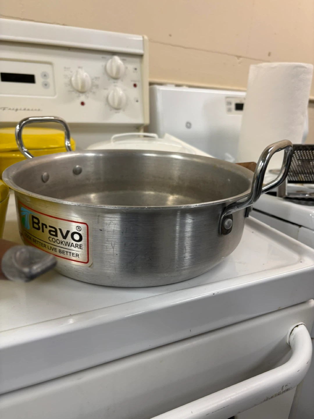 Bravo Cookware Pot - photo 4