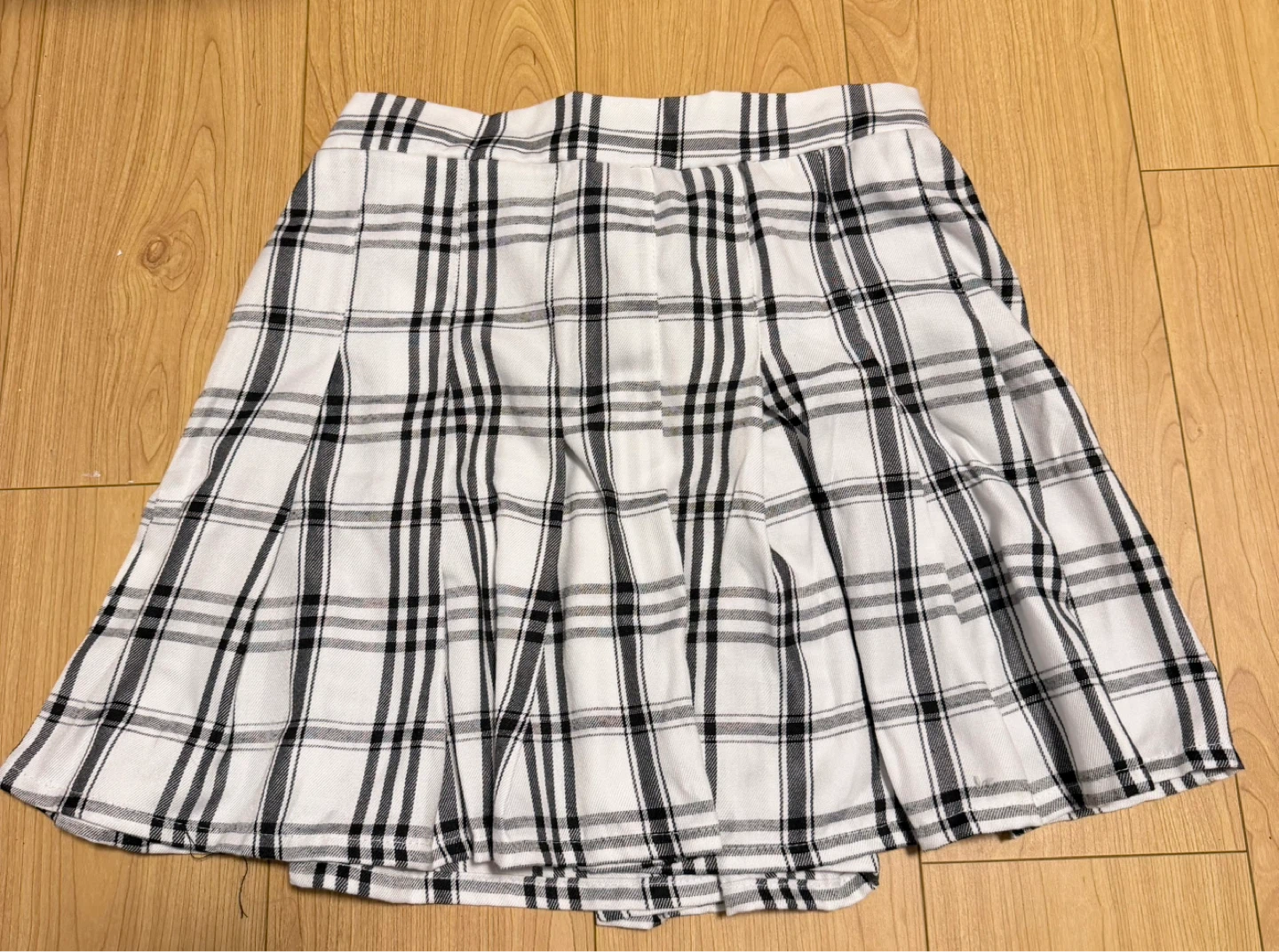Women Skirts (XS-S) - photo 2