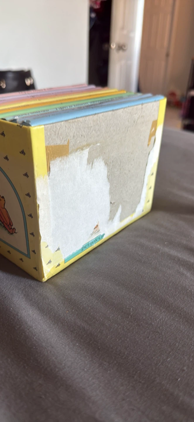 Winnie-the-Pooh Storybooks Box Set - photo 5