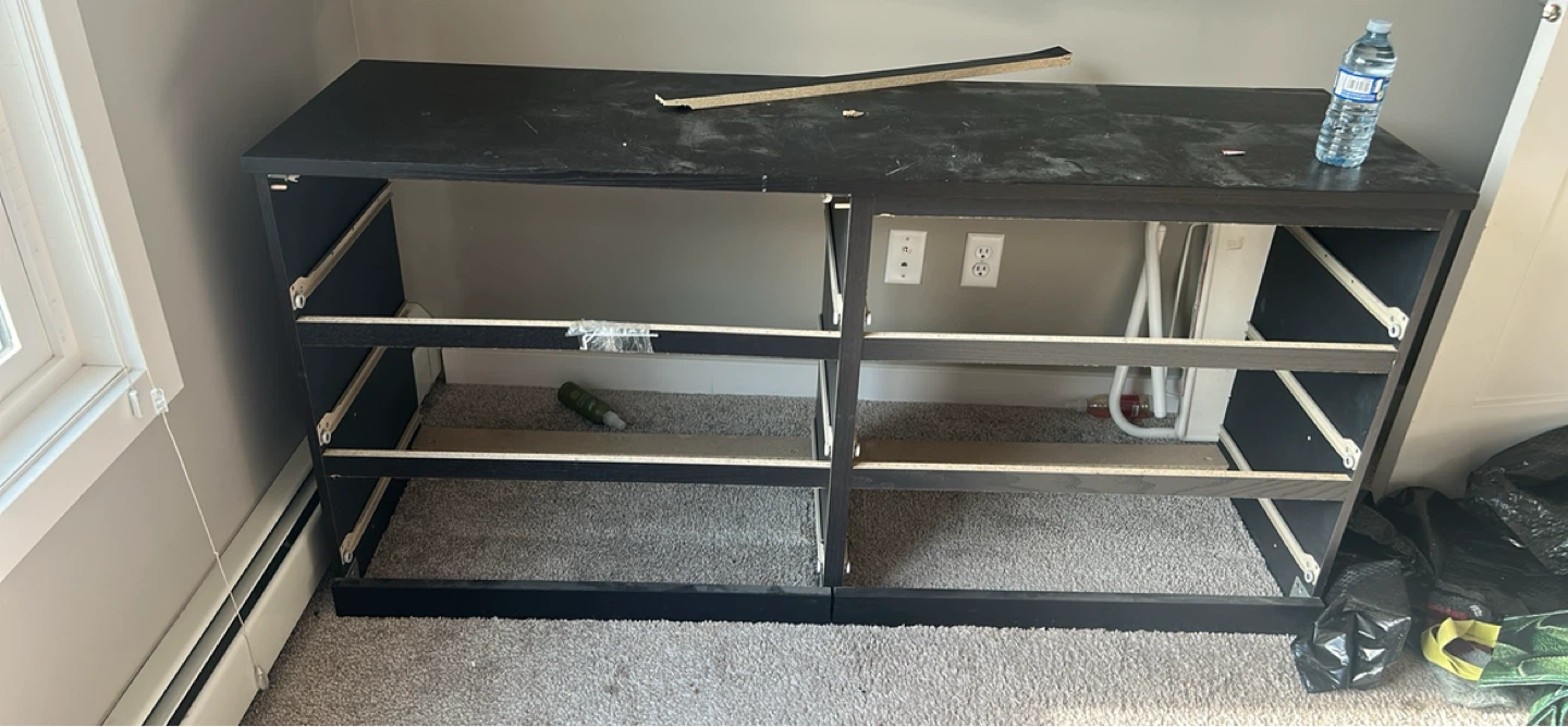 IKEA 6 Drawer dresser with ALL 6 drawers
