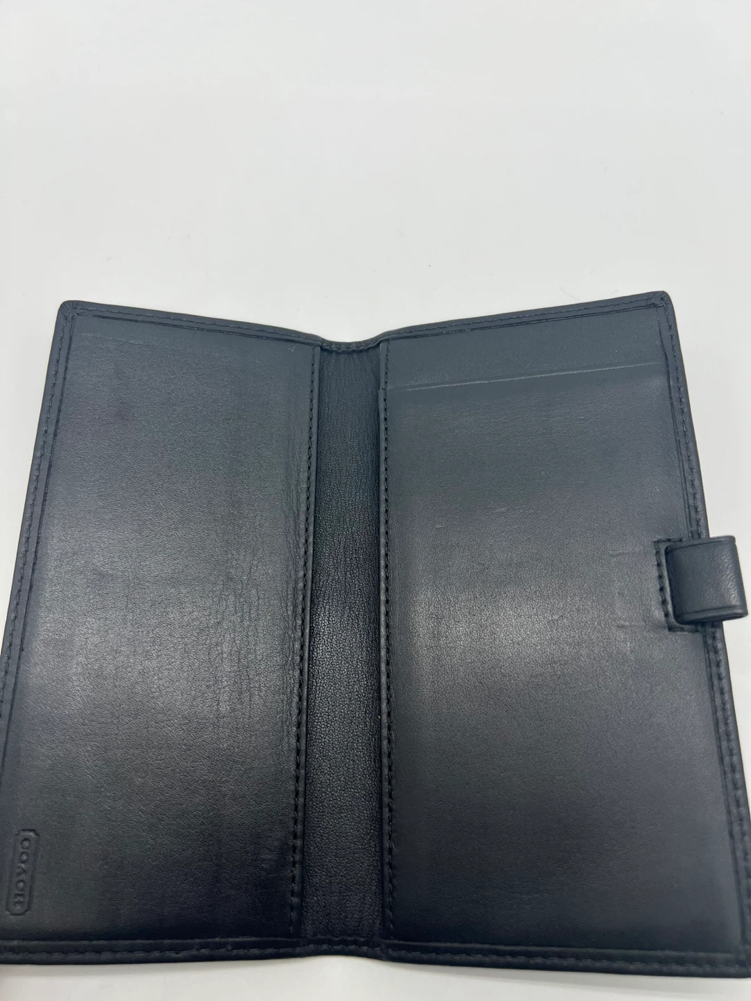 COACH VINTAGE Black Leather Checkbook Wallet Cover Unisex Pen - photo 5
