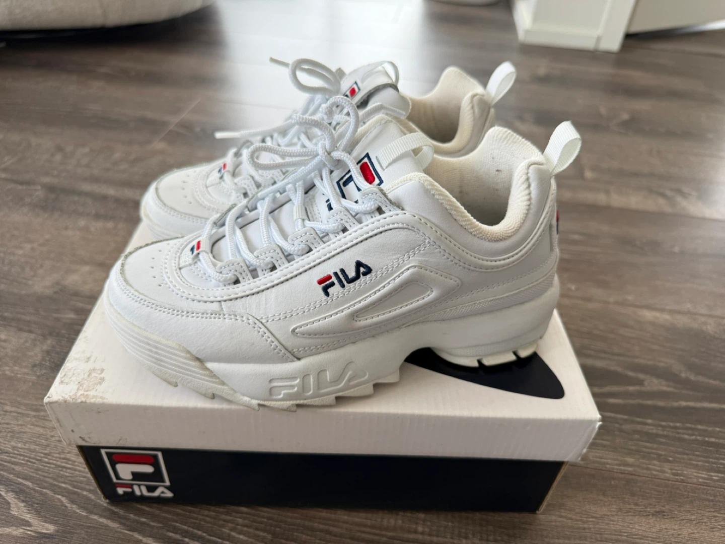 Fila Disruptor II White Sneakers US Size 6